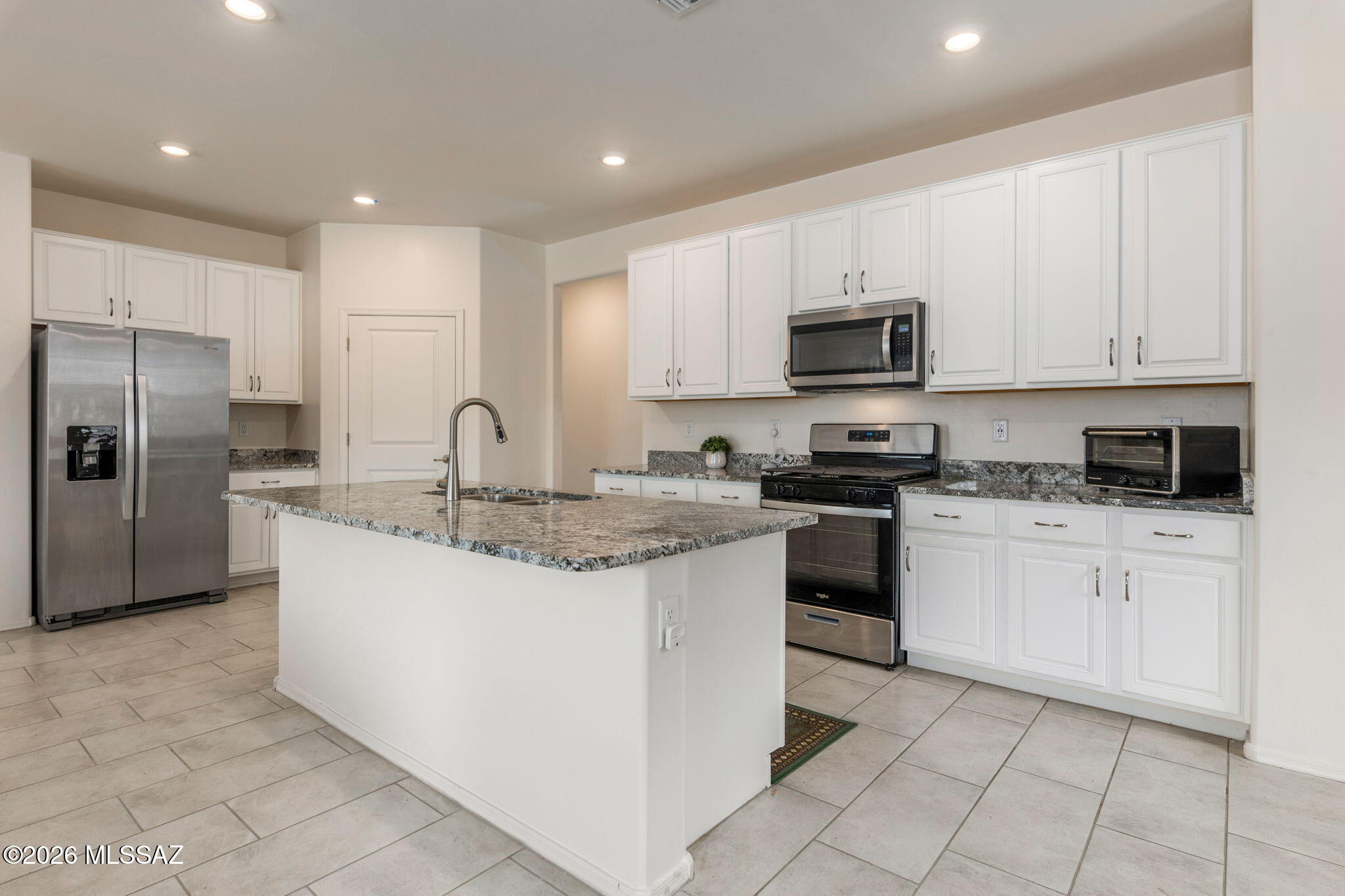 De Anza - Residential