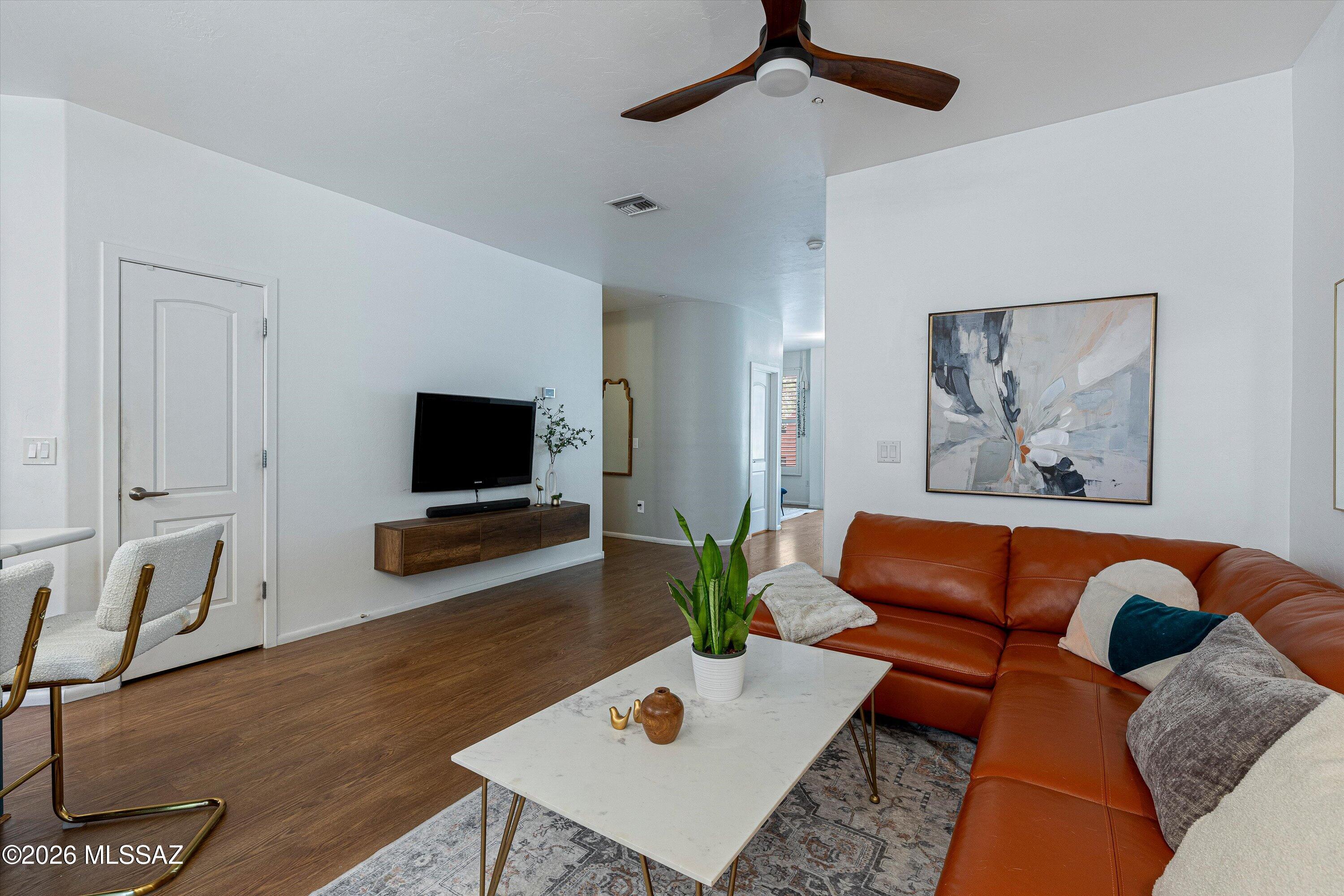 River Walk (1-140) - Residential