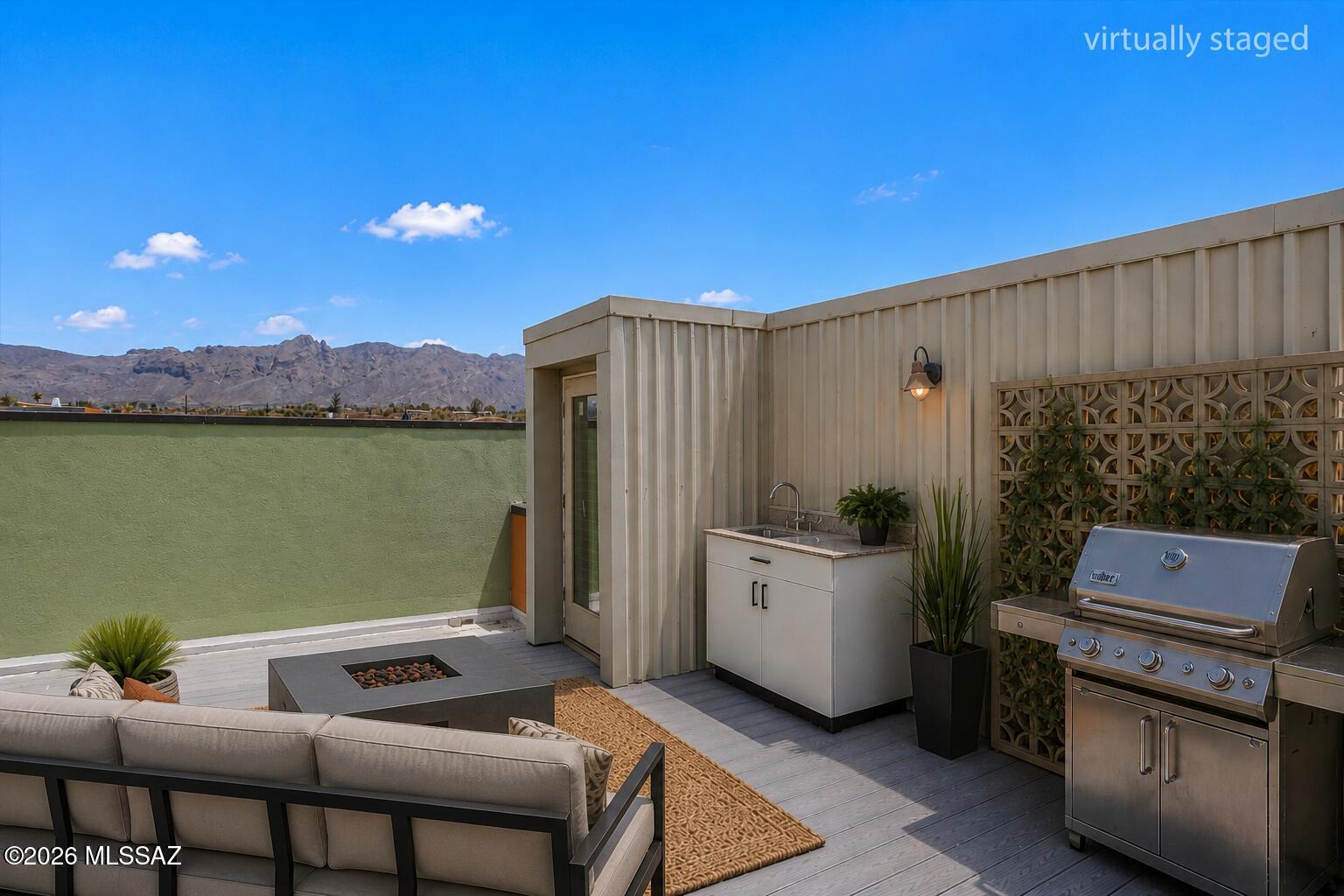 River Walk (1-140) - Residential