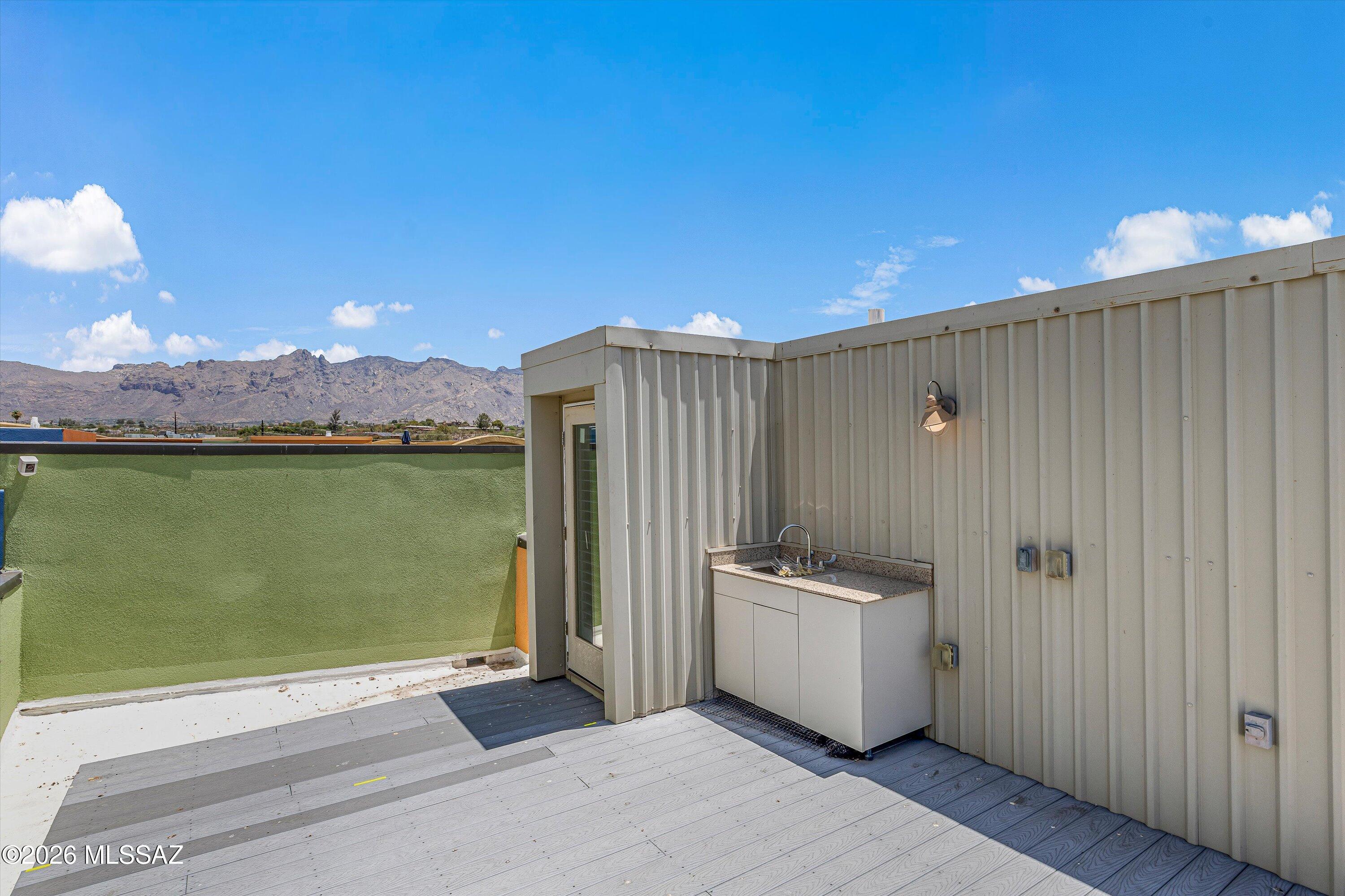 River Walk (1-140) - Residential