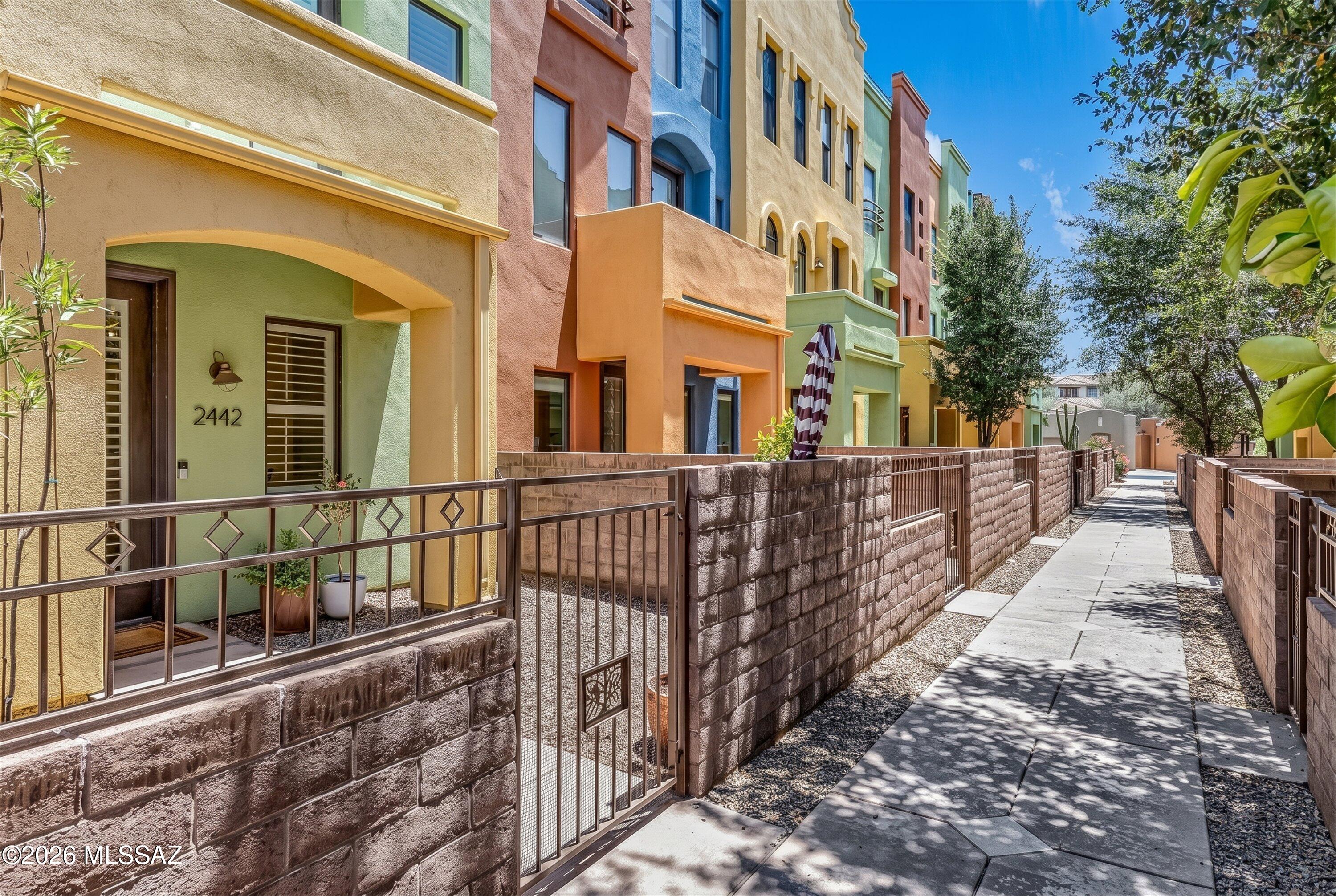 River Walk (1-140) - Residential