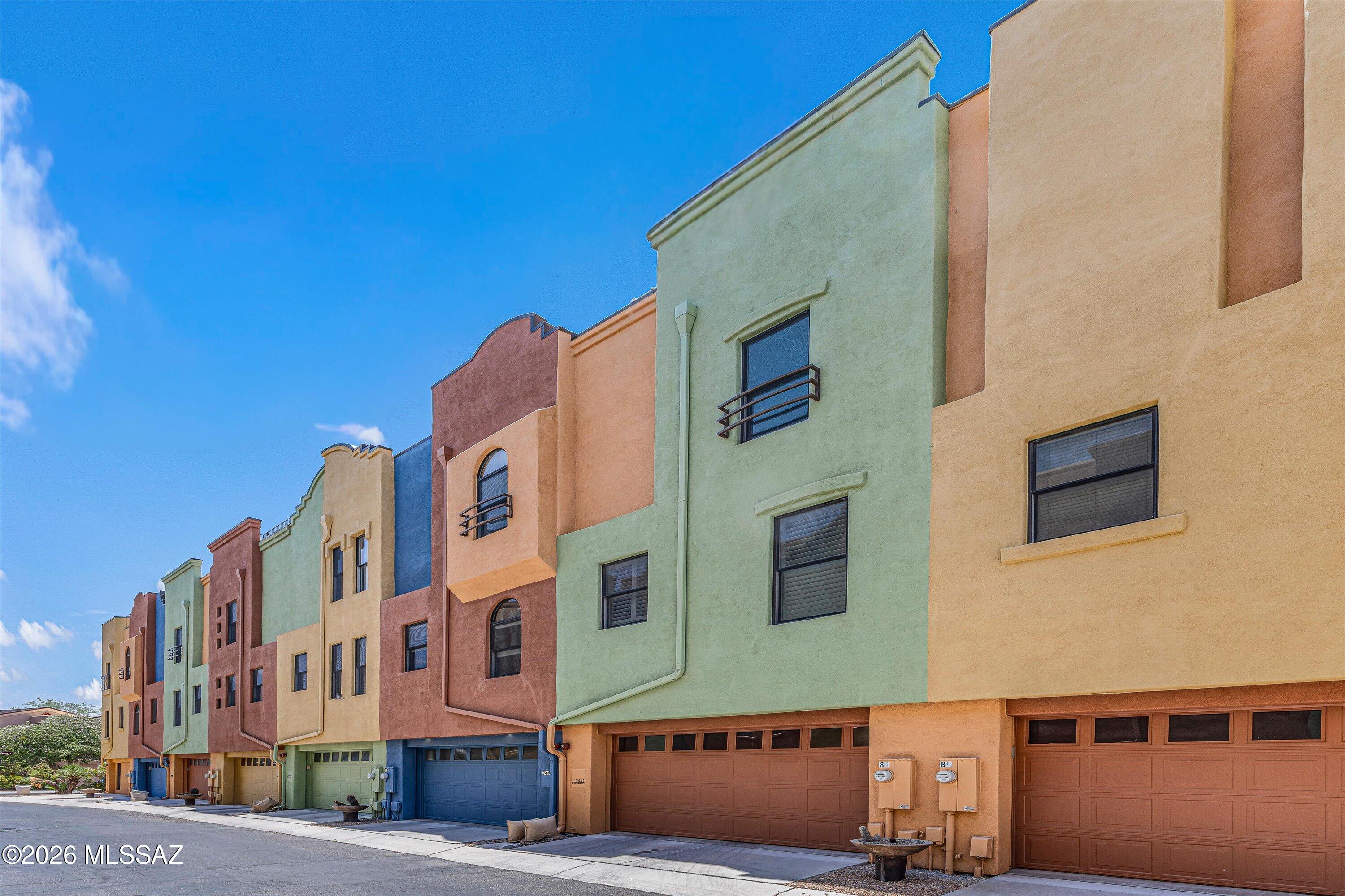 River Walk (1-140) - Residential