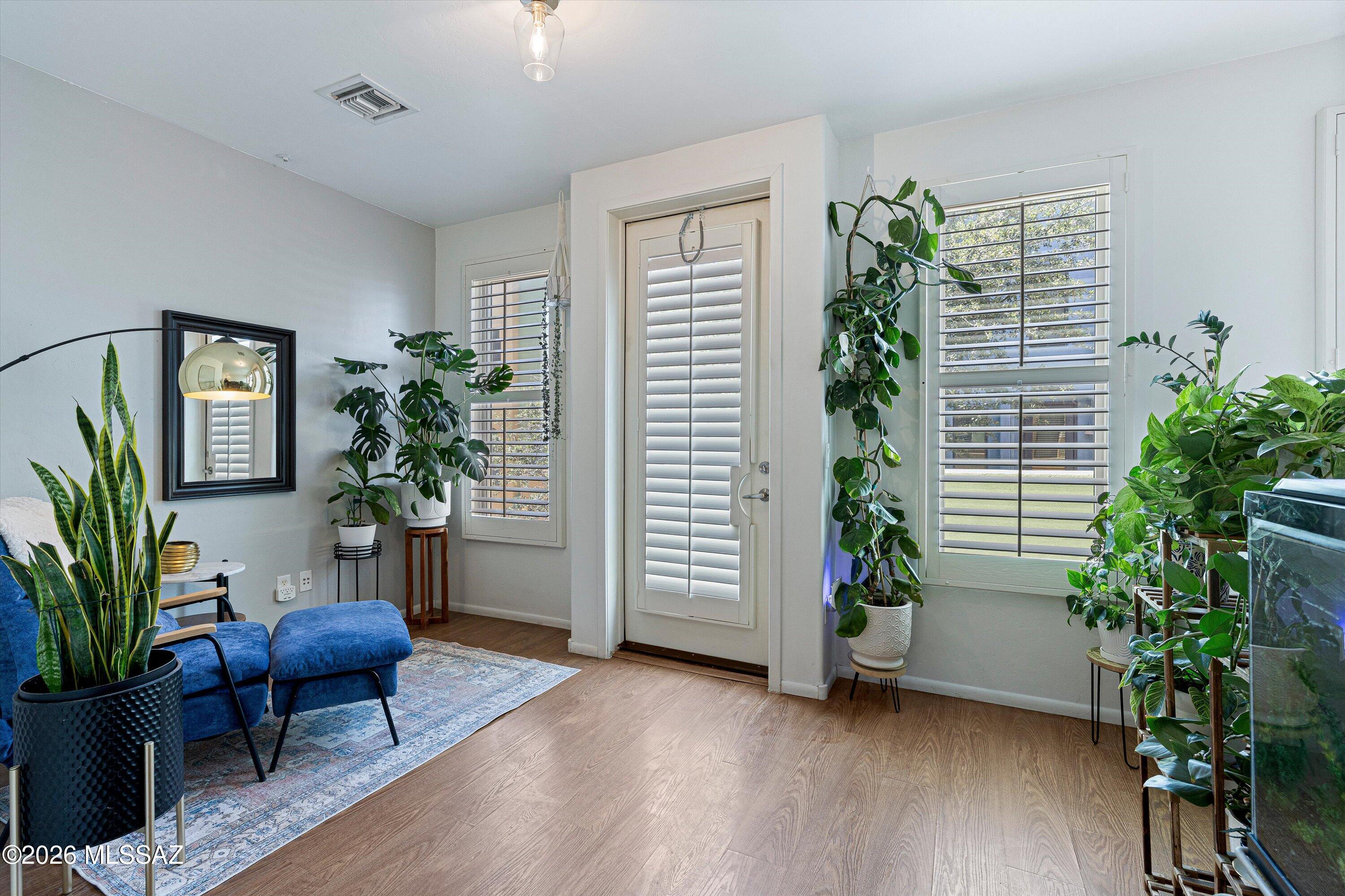 River Walk (1-140) - Residential