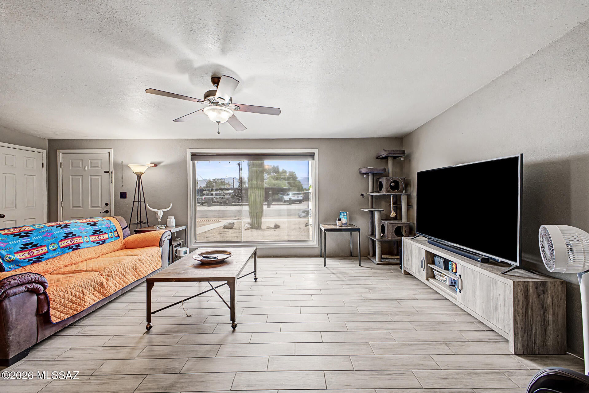 Manana Grande - Residential