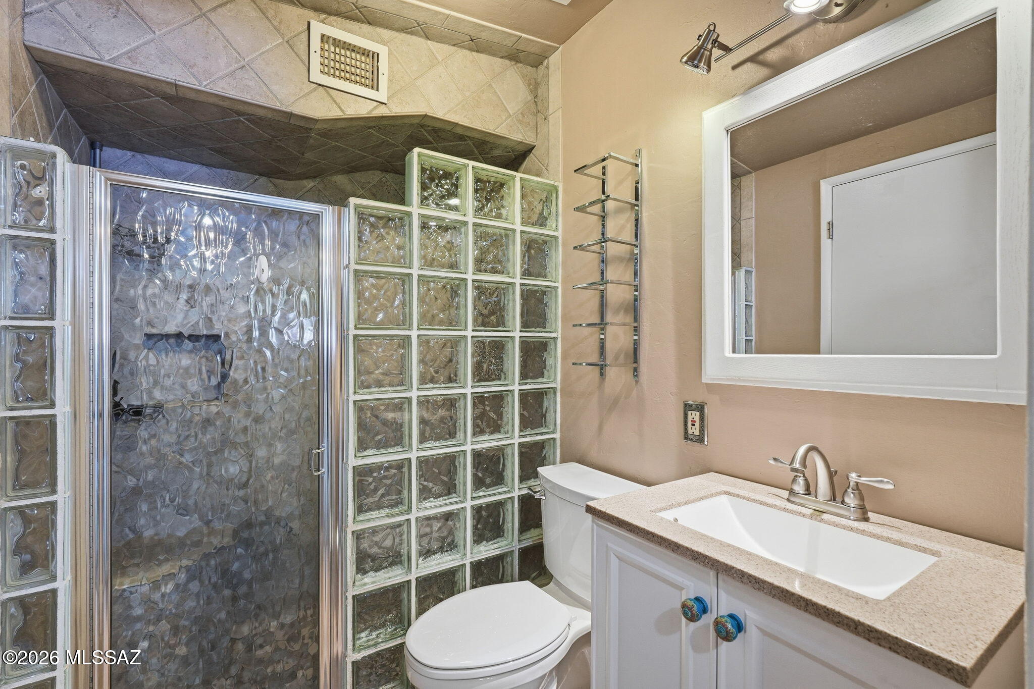 Kingston Knolls Terrace - Residential