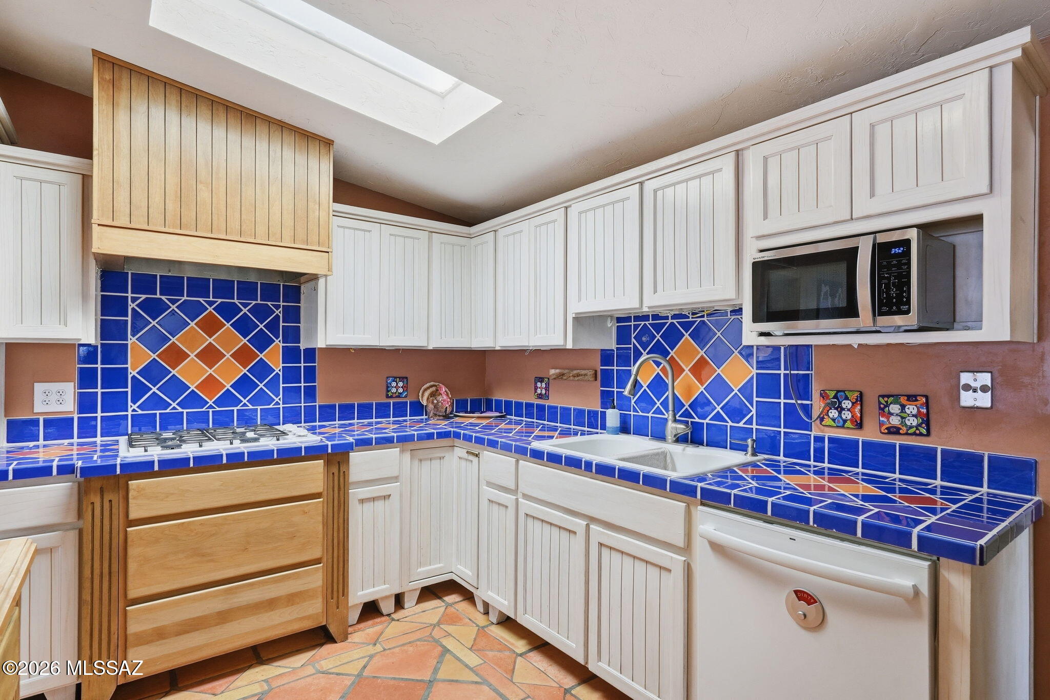 Kingston Knolls Terrace - Residential
