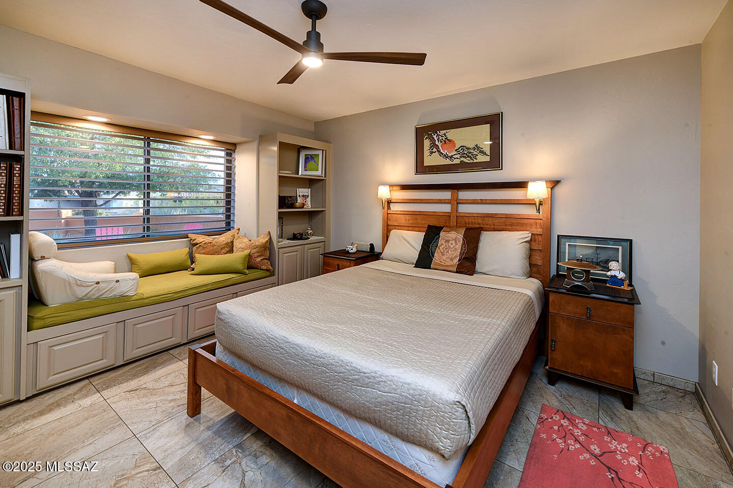 Loma De La Vista Verde (1-38) - Residential