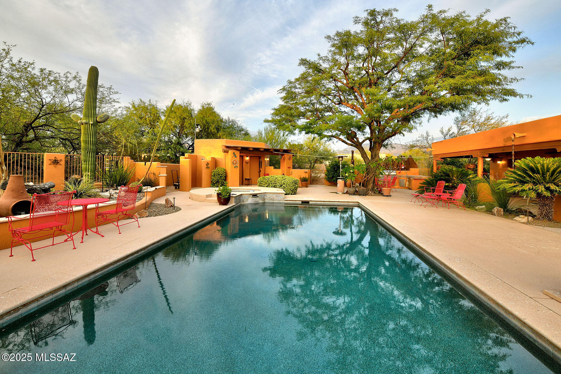 Loma De La Vista Verde (1-38) - Residential