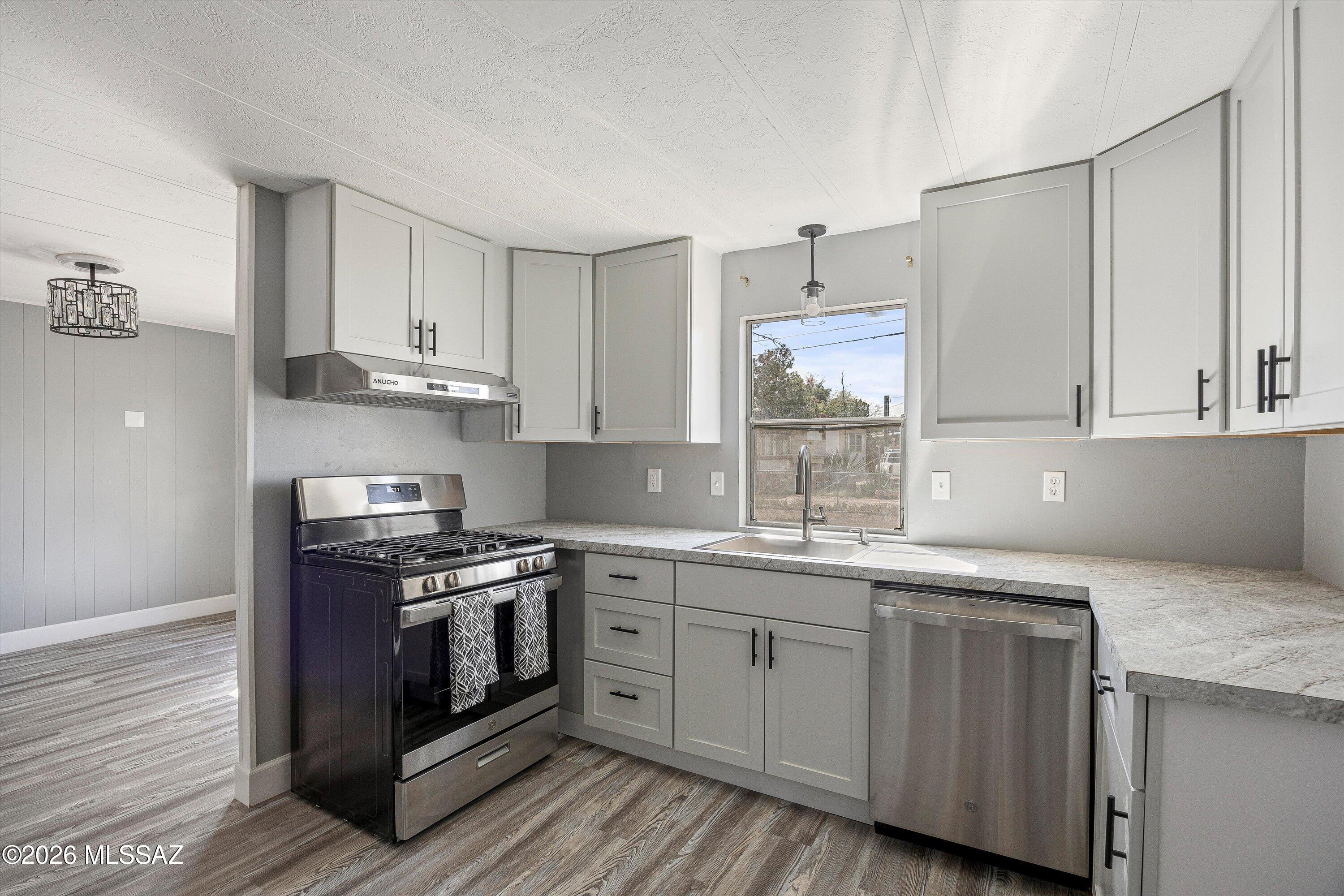 Palm Grove Estates - Residential