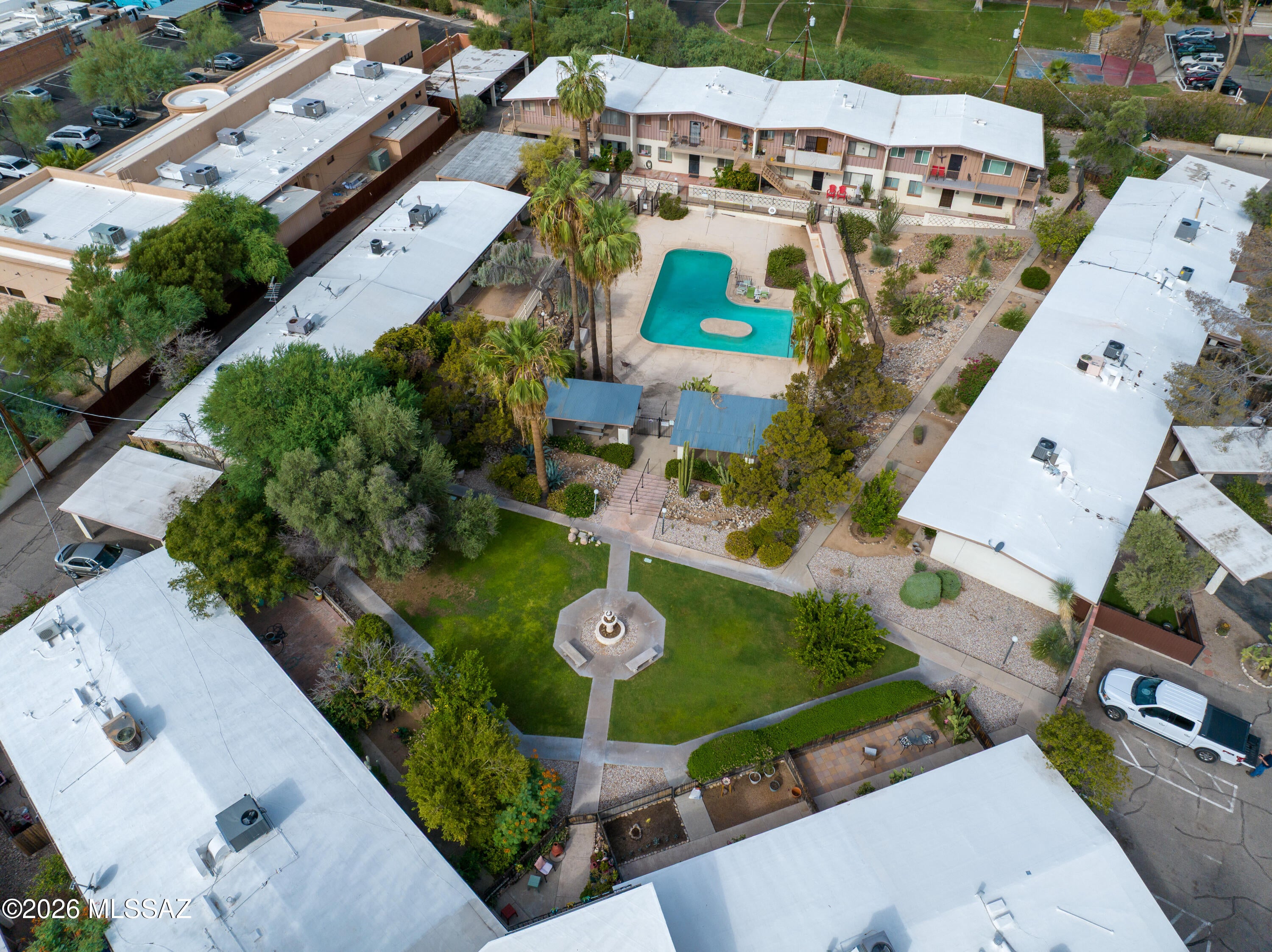 Oracle North Condominiums - Residential