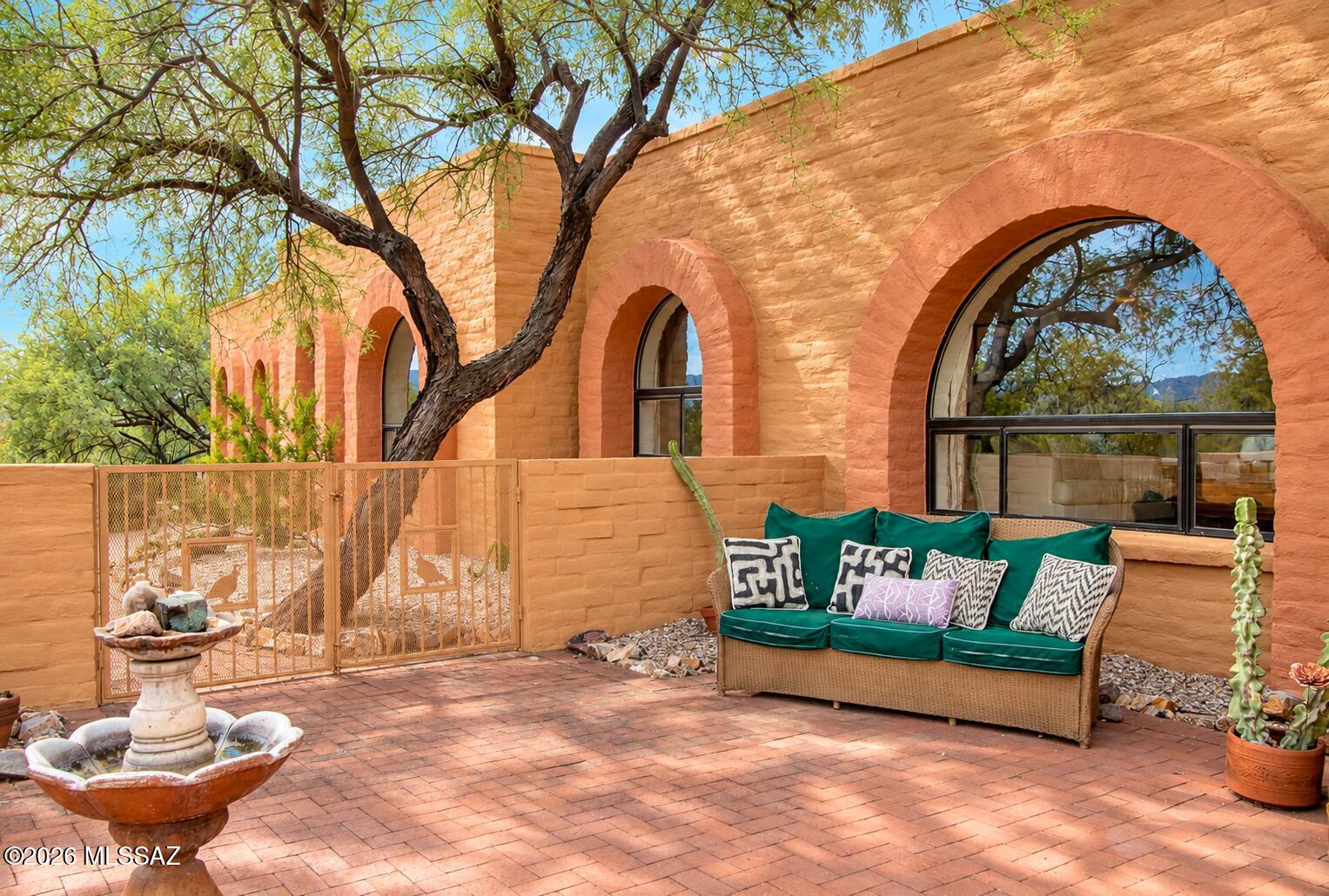 Sabino Town And Country Estates (1-77) - Residential