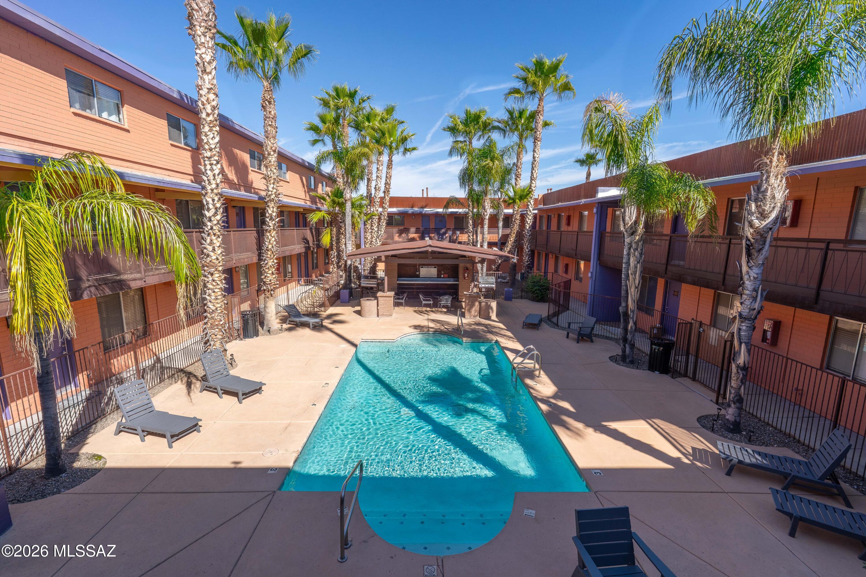 10th Street Condominiums - Residential