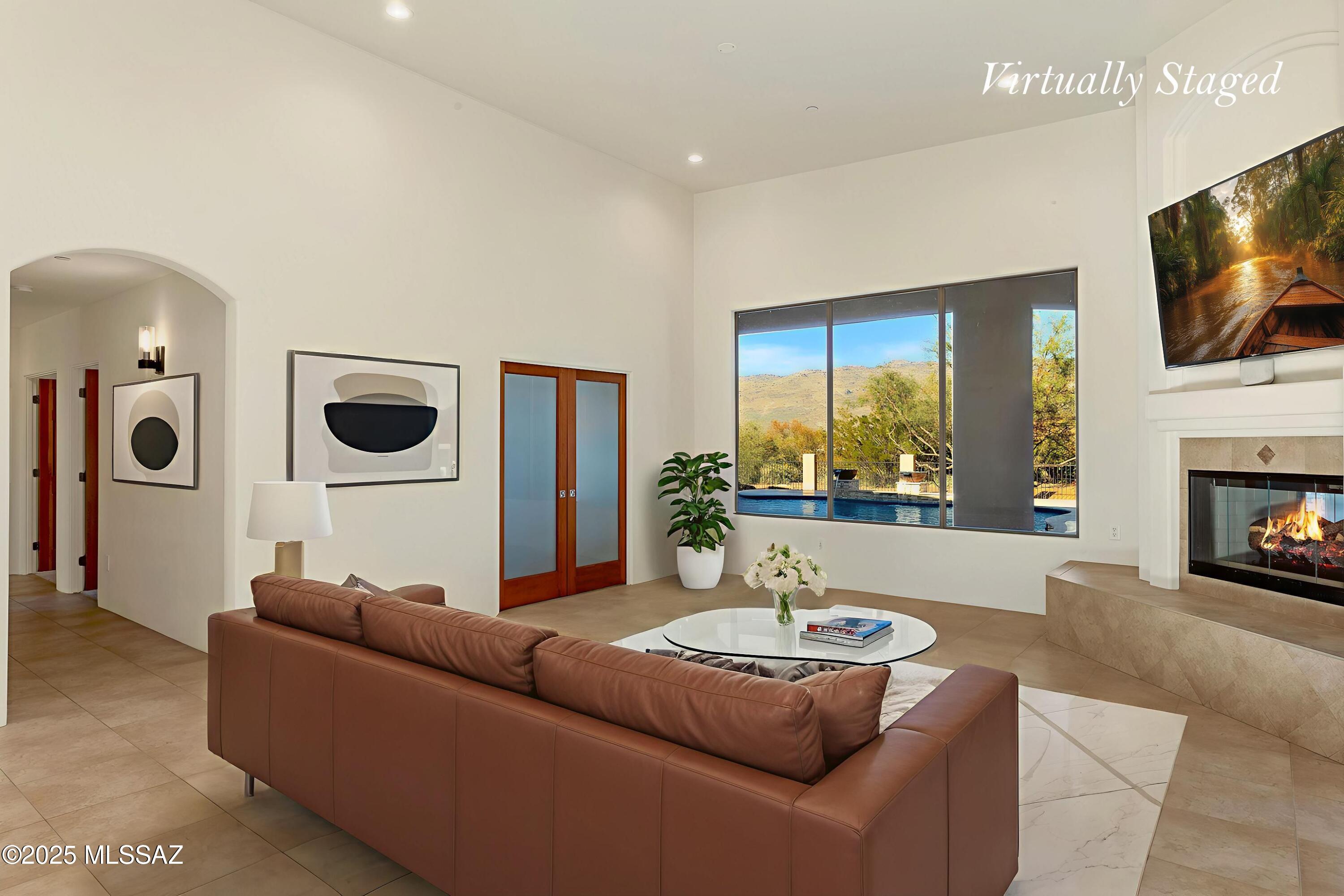 Coyote Creek (1-395) - Residential