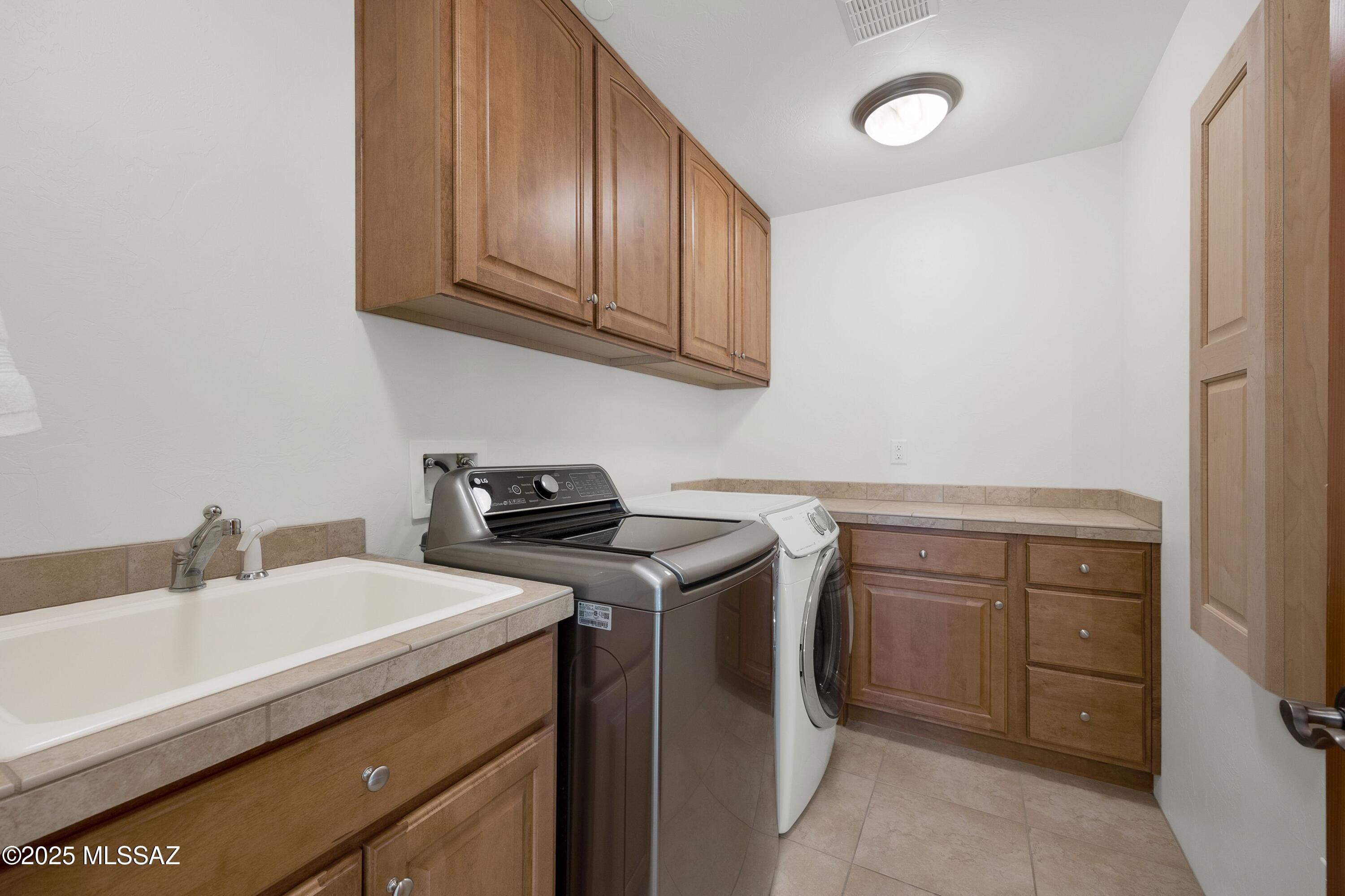 Coyote Creek (1-395) - Residential