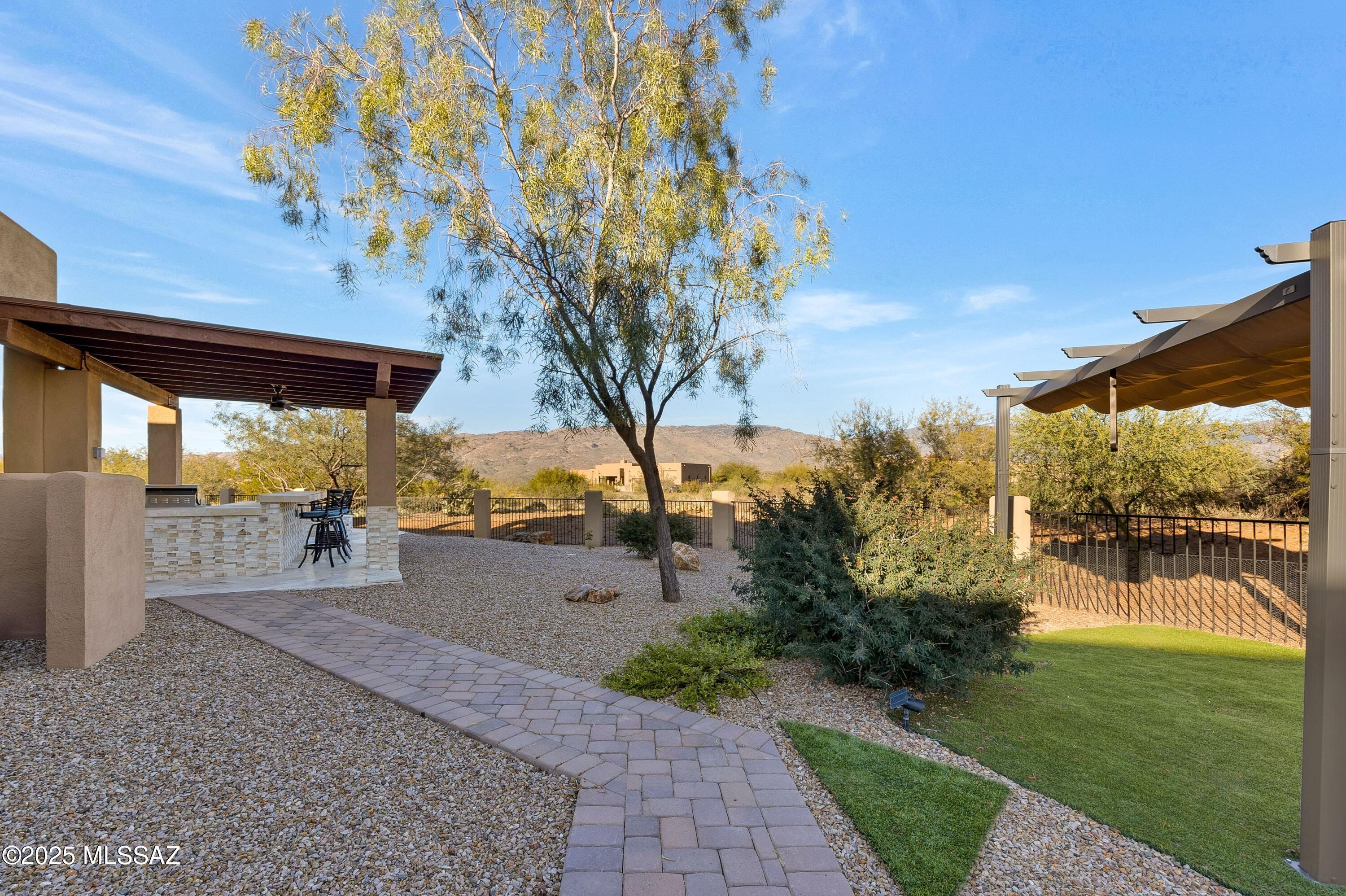 Coyote Creek (1-395) - Residential