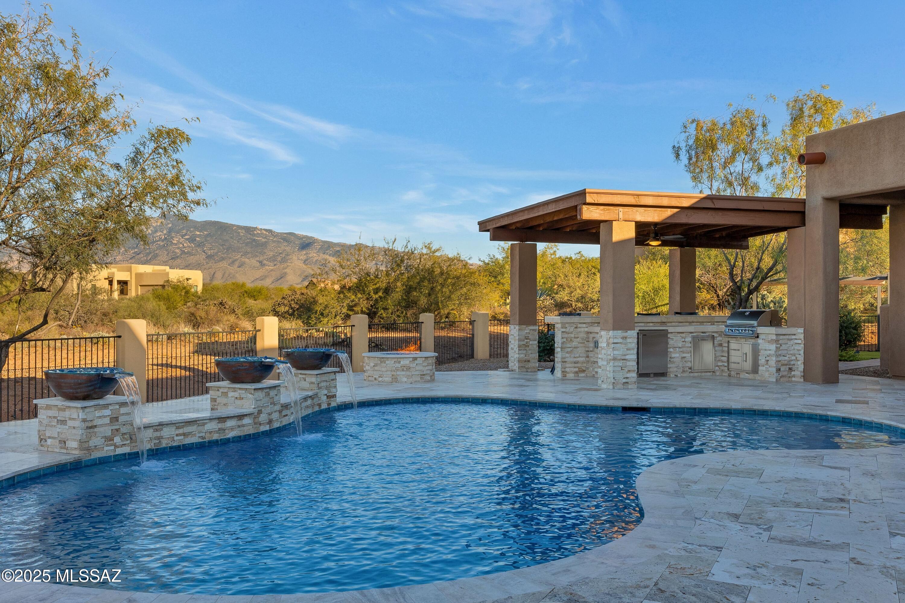 Coyote Creek (1-395) - Residential