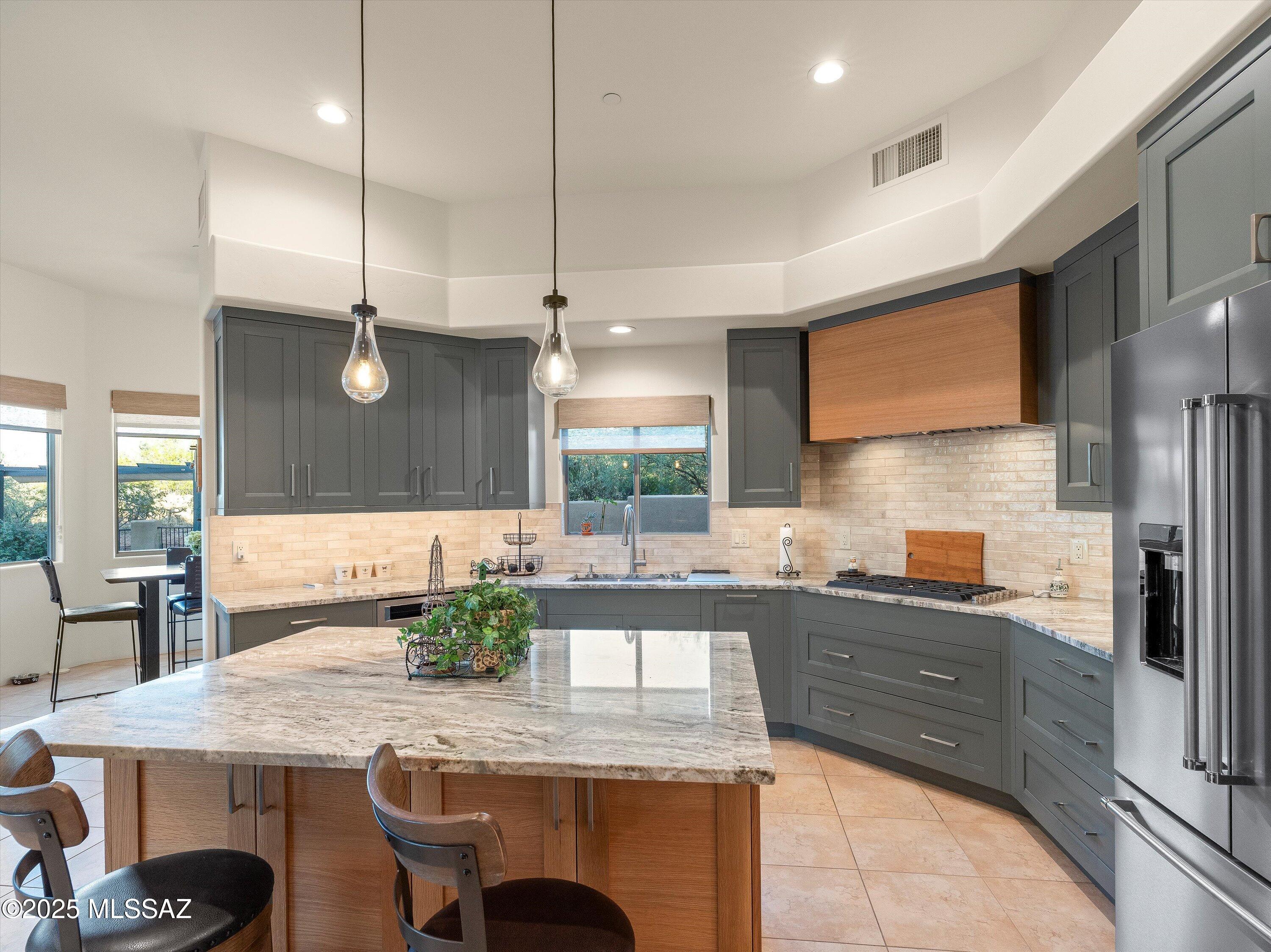 Coyote Creek (1-395) - Residential