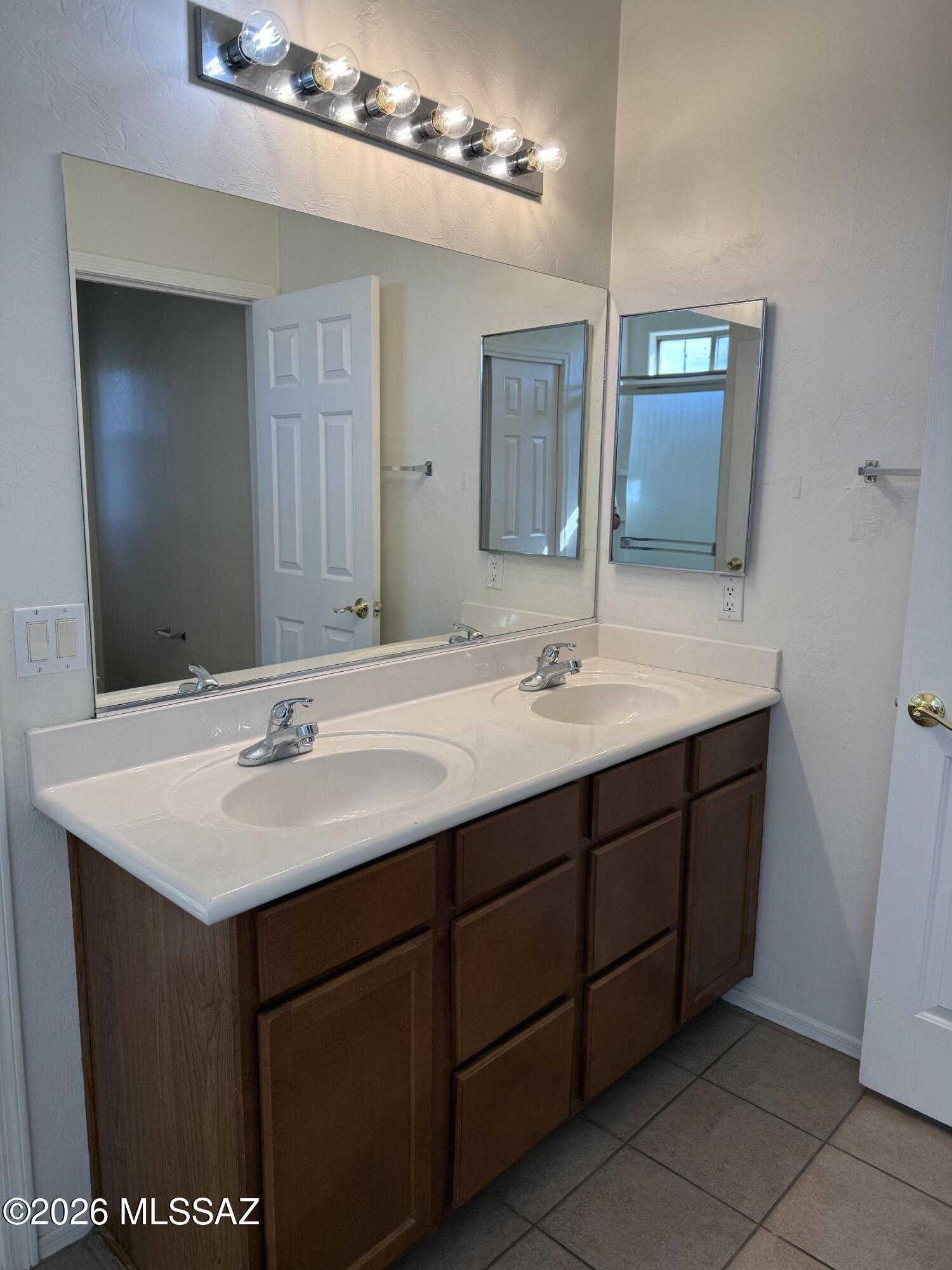 Drexel Manor - Residential Lease