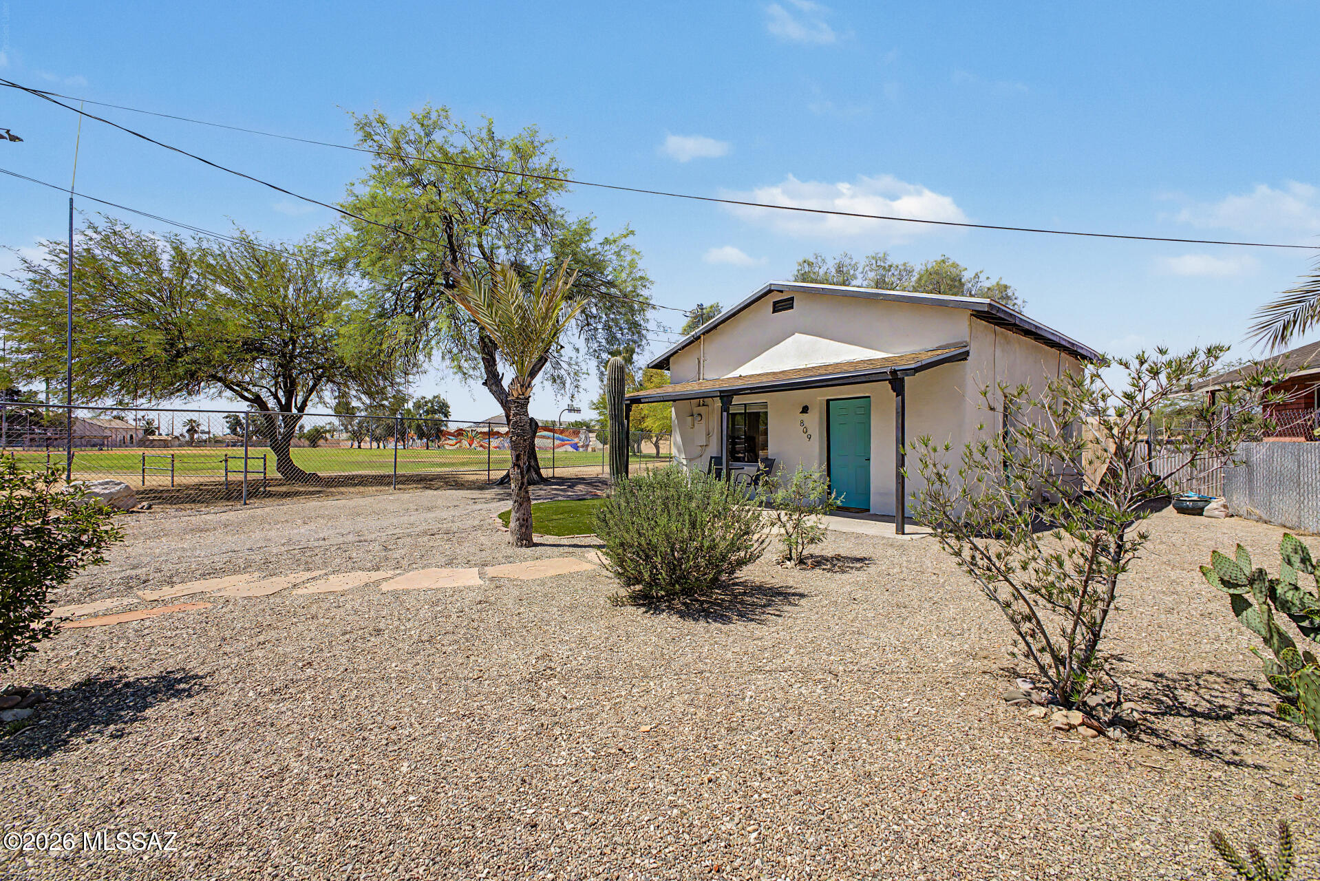 Updated Barrio Anita home offering location, flexibility, and major upgrades. Conveniently located just minutes from Downtown Tucson and 4th Avenue, this property sits on a spacious  R-3 lot next to Oury Park, known for its pool and vibrant local murals.
Inside, the home features a functional layout with a spacious bedroom, an energy-efficient mini-split system, and an updated bathroom with a tiled walk-in shower. The kitchen offers modern finishes.
This property offers multiple use options including primary residence, long-term rental, or short-term rental (buyer to verify). Its proximity to the University of Arizona and Pima Community College supports strong rental demand.
Major improvements have already been completed, including a new shingle roof installed in 2023 with remaining warranty, along with major sewer and plumbing work already completed for added peace of mind.

Casa actualizada en Barrio Anita que ofrece ubicación y flexibilidad. Ubicada a minutos del centro de Tucson y de la Avenida 4th, esta propiedad se encuentra en un lote amplio R-3 junto a Oury Park, conocido por su alberca comunitaria y murales llenos de color. Ubicada en uno de los barrios históricos de Tucson, esta zona destaca por su cultura, sus calles llenas de vida y su fuerte sentido de comunidad.
La casa cuenta con una distribución funcional, una recámara amplia, un mini-split eficiente y un baño remodelado. La cocina ofrece buen espacio y acabados modernos, creando un ambiente cómodo para el día a día.
Esta propiedad ofrece varias opciones, ya sea para vivir o como inversión para renta a largo o corto plazo (el comprador debe verificar). Está cerca de la University of Arizona y Pima Community College, lo que ayuda a mantener buena demanda de renta.
Cuenta con techo nuevo instalado en 2023 con garantía vigente, además de trabajos realizados en el sistema de drenaje y plomería.