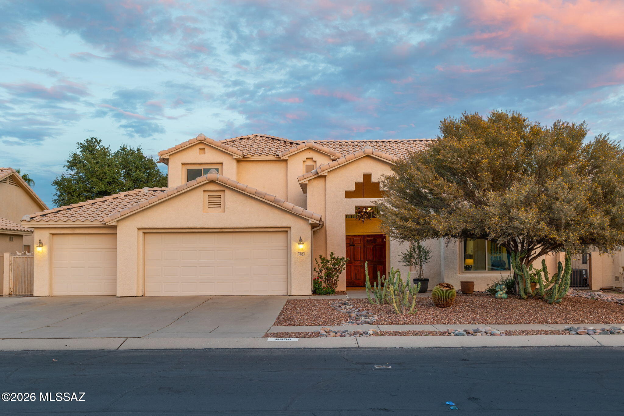 Range Priced $500,000-$539,900 Private Lot in Continental Ranch with no rear neighbors! This contemporary home sits on an ideal lot backing to open space for true privacy, just west of I-10 for an easy commute. Updated in 2022 with a tiled roof, new HVAC systems, variable-speed pool pump, and no poly plumbing, all the windows and slider door in master replaced in 2024. Features 3 bedrooms, 3 baths, a huge loft, and 3-car garage with generously sized rooms throughout. Downstairs master suite offers double-door entry, walk-in shower, separate vanities, garden tub, and huge walk-in closet. Family room boasts a fireplace and sliding glass door to the backyard; spacious loft overlooks it all. Outside: covered patio with 3 ceiling fans, sparkling pool & spa, cobblestone pathways, and a fire pit