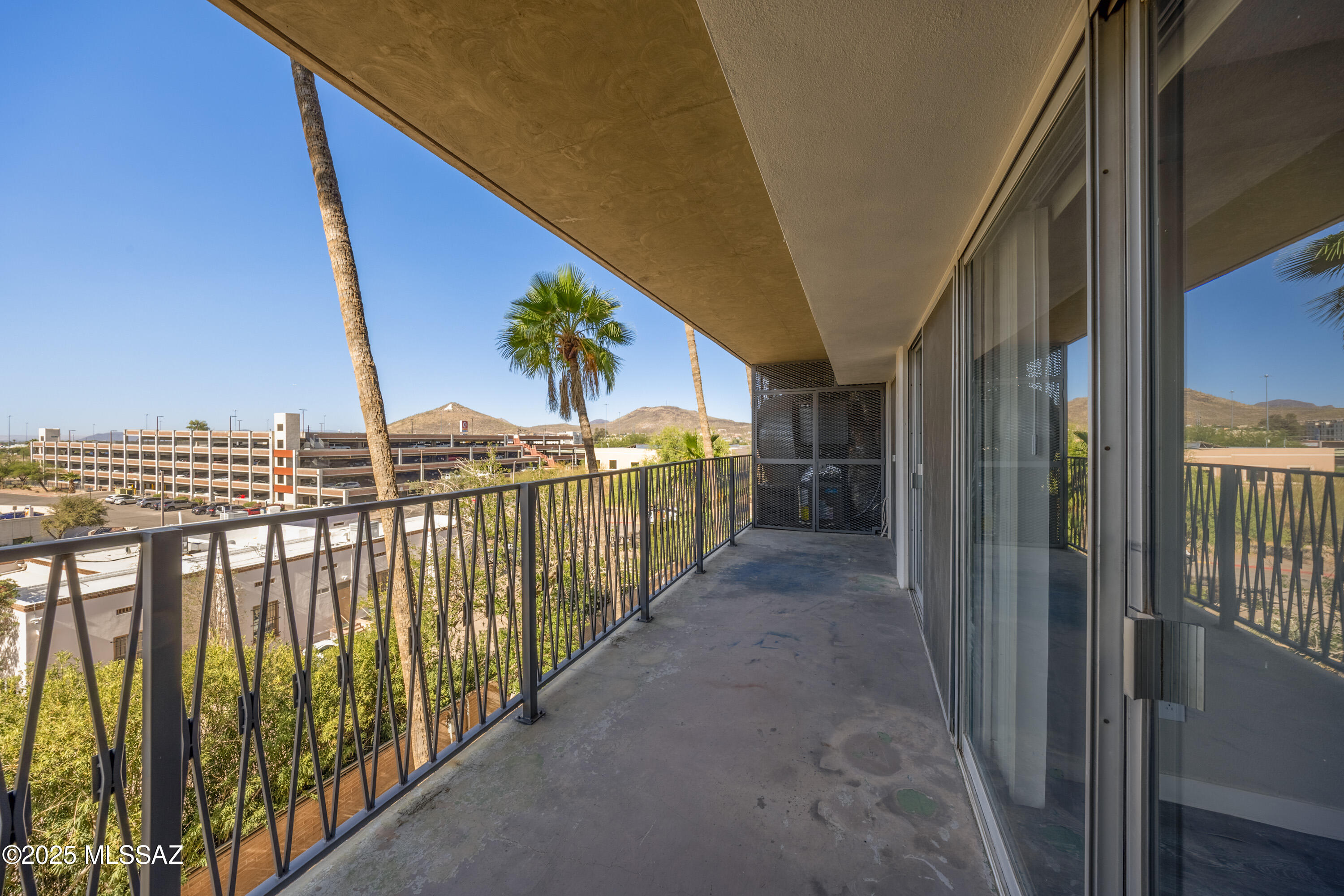 Redondo Towers Condos - Residential