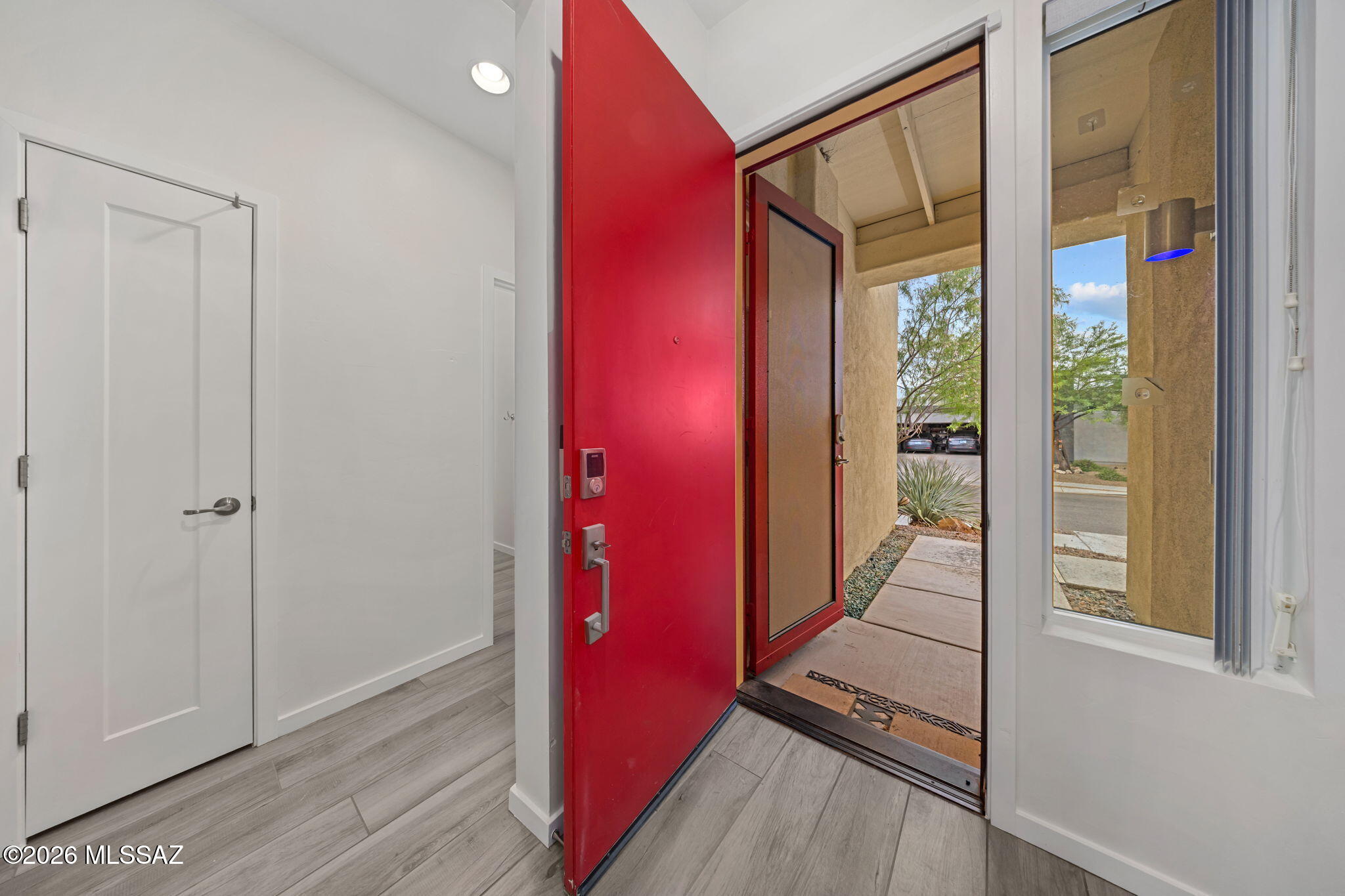 Elementary Place SQ20163230723 - Residential