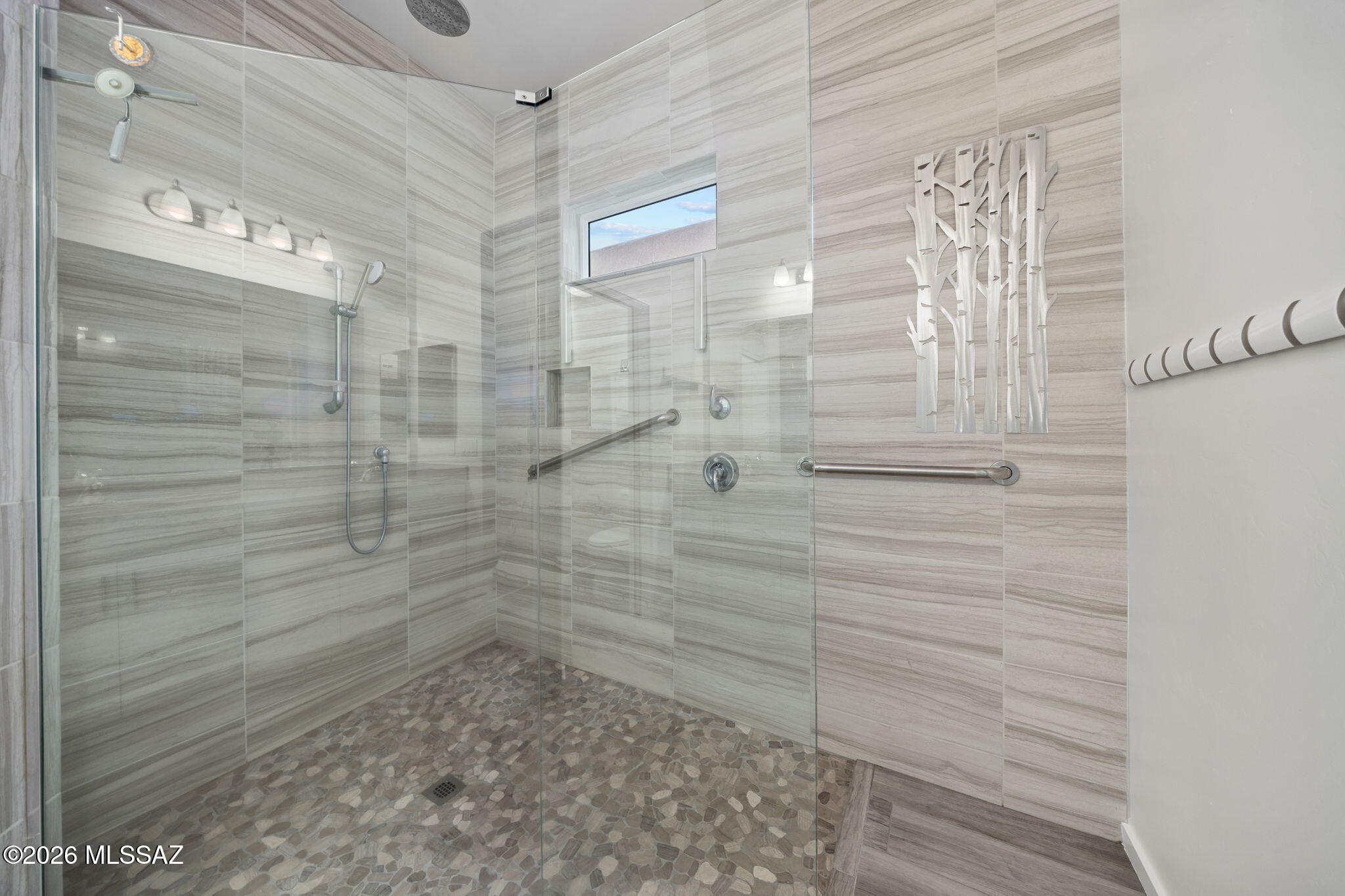 Elementary Place SQ20163230723 - Residential