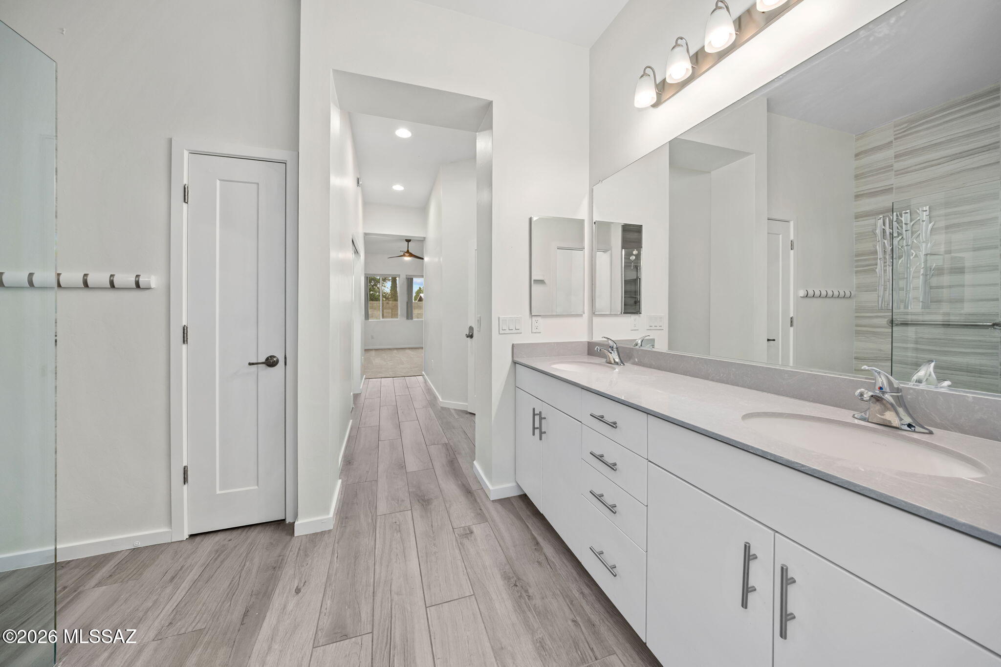 Elementary Place SQ20163230723 - Residential