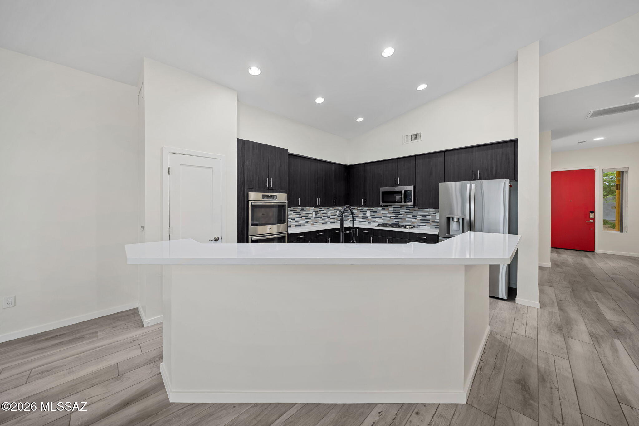Elementary Place SQ20163230723 - Residential