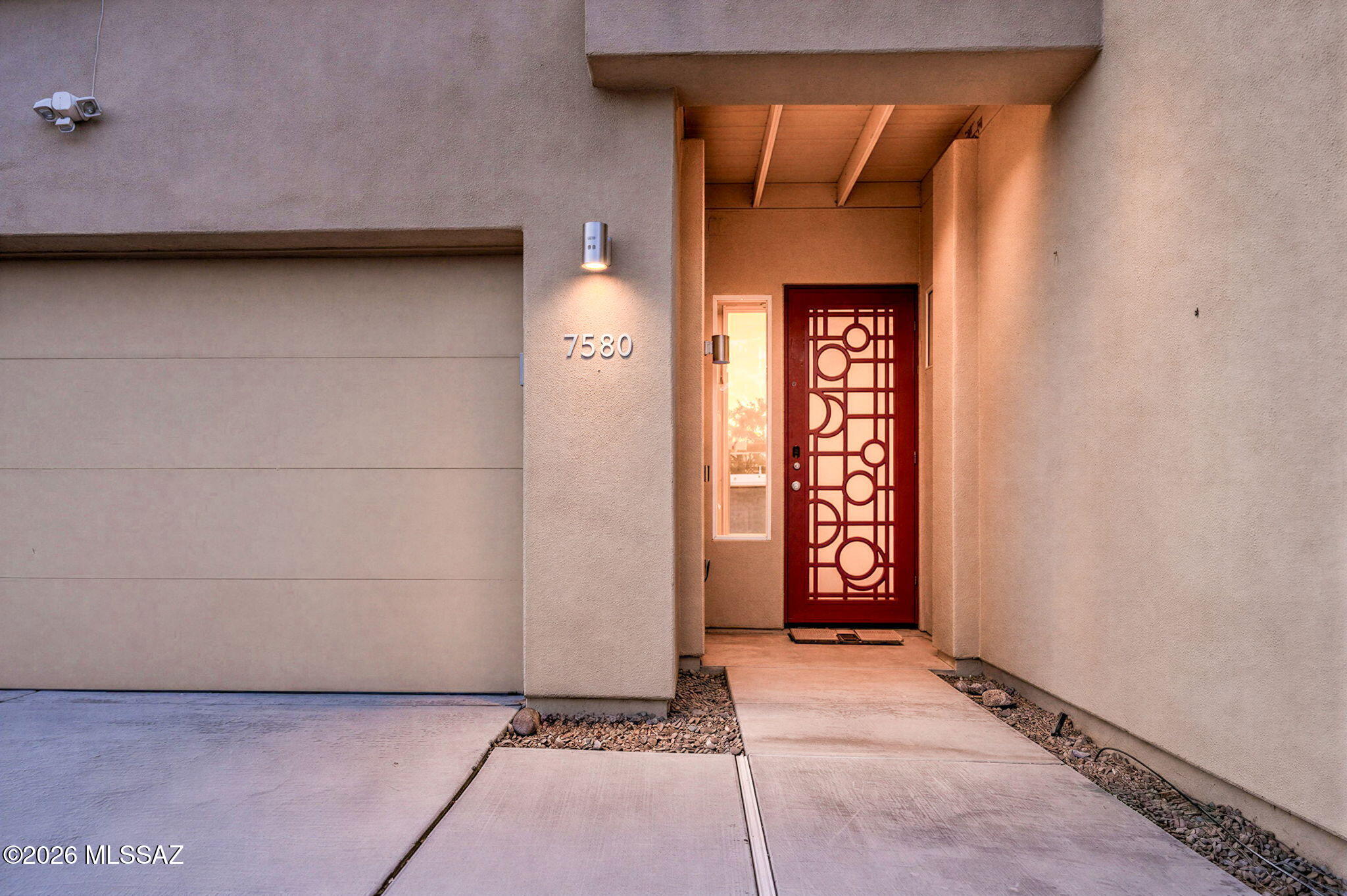 Elementary Place SQ20163230723 - Residential
