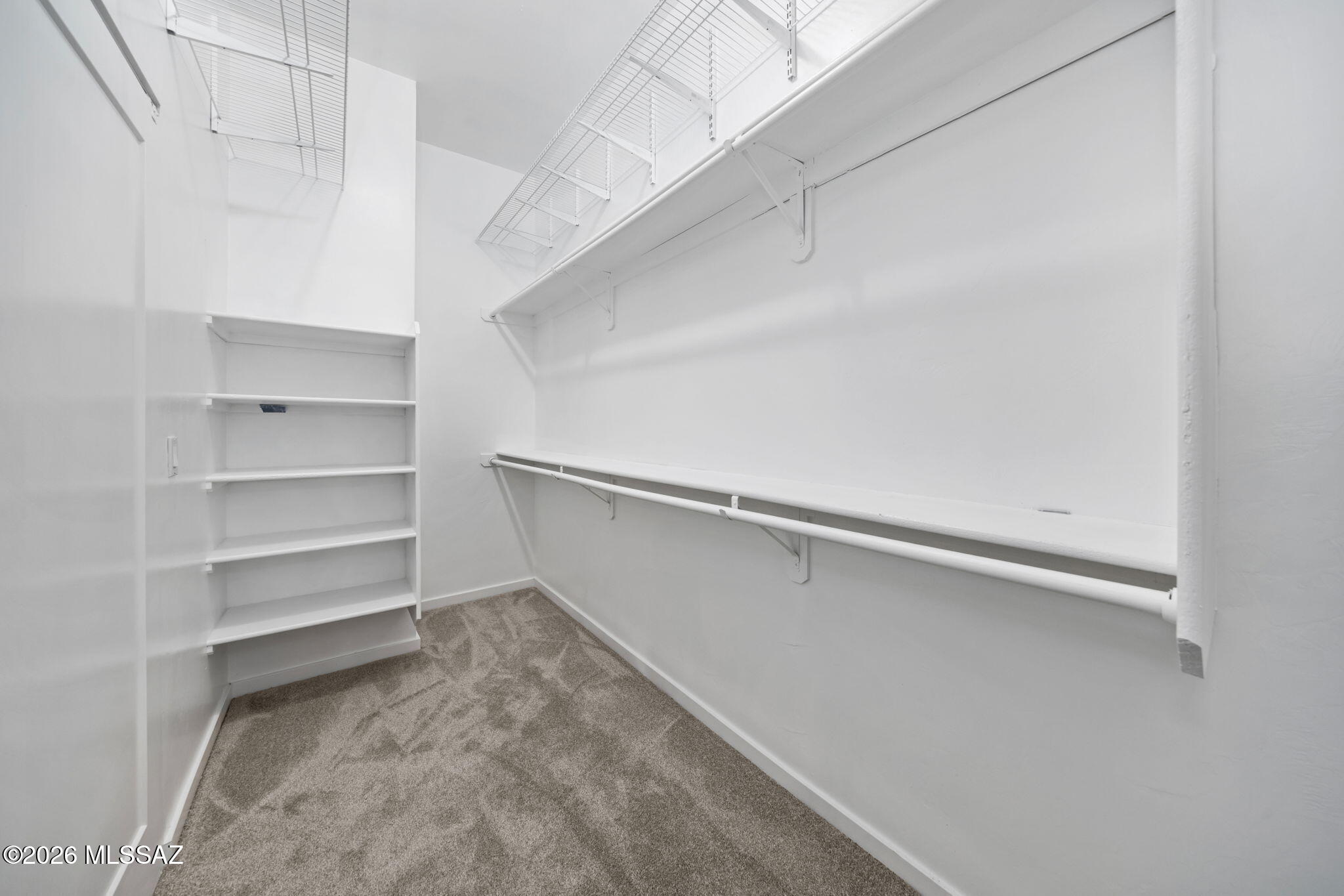 Elementary Place SQ20163230723 - Residential