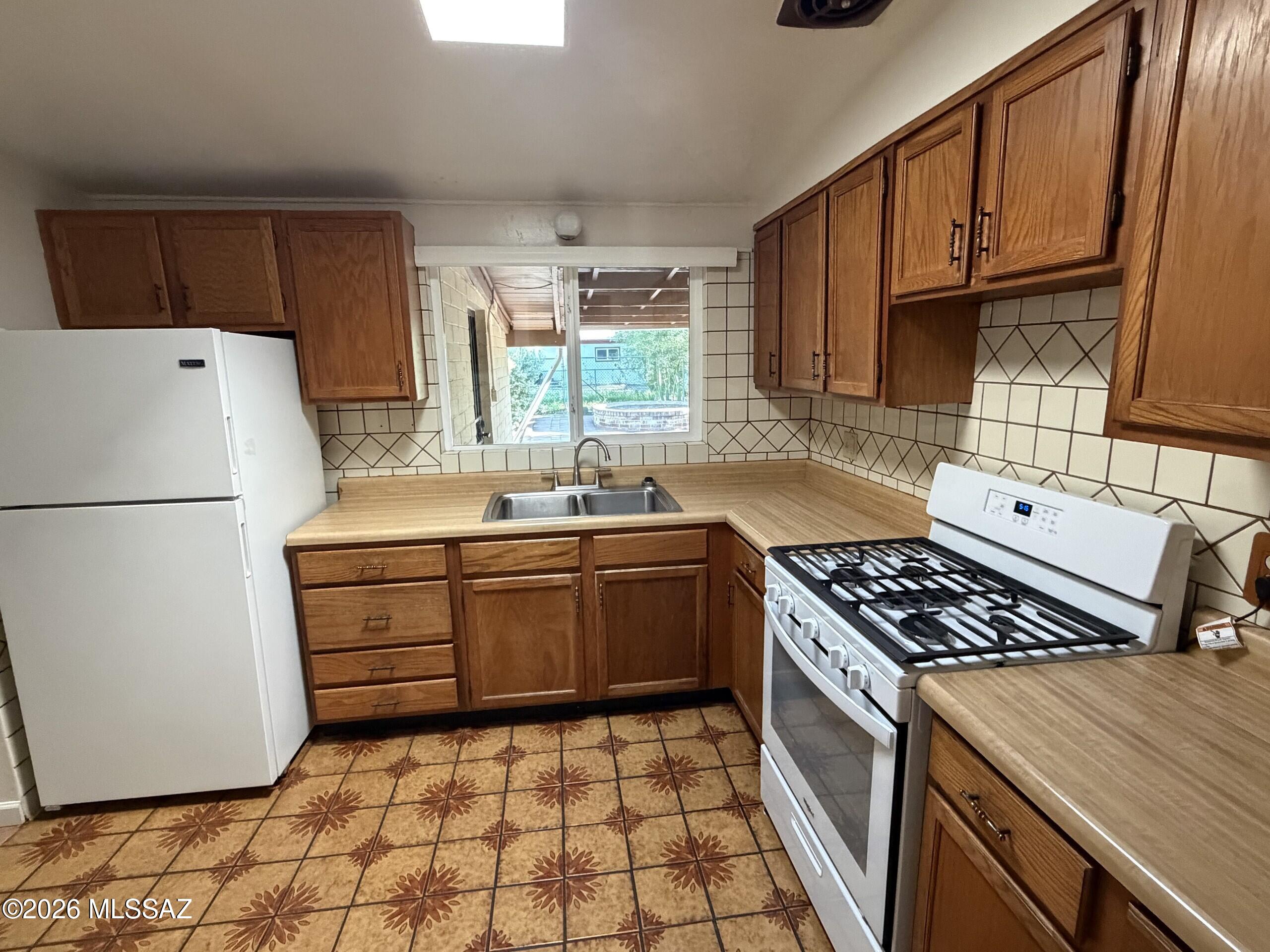 Casas Estrada Annex - Residential