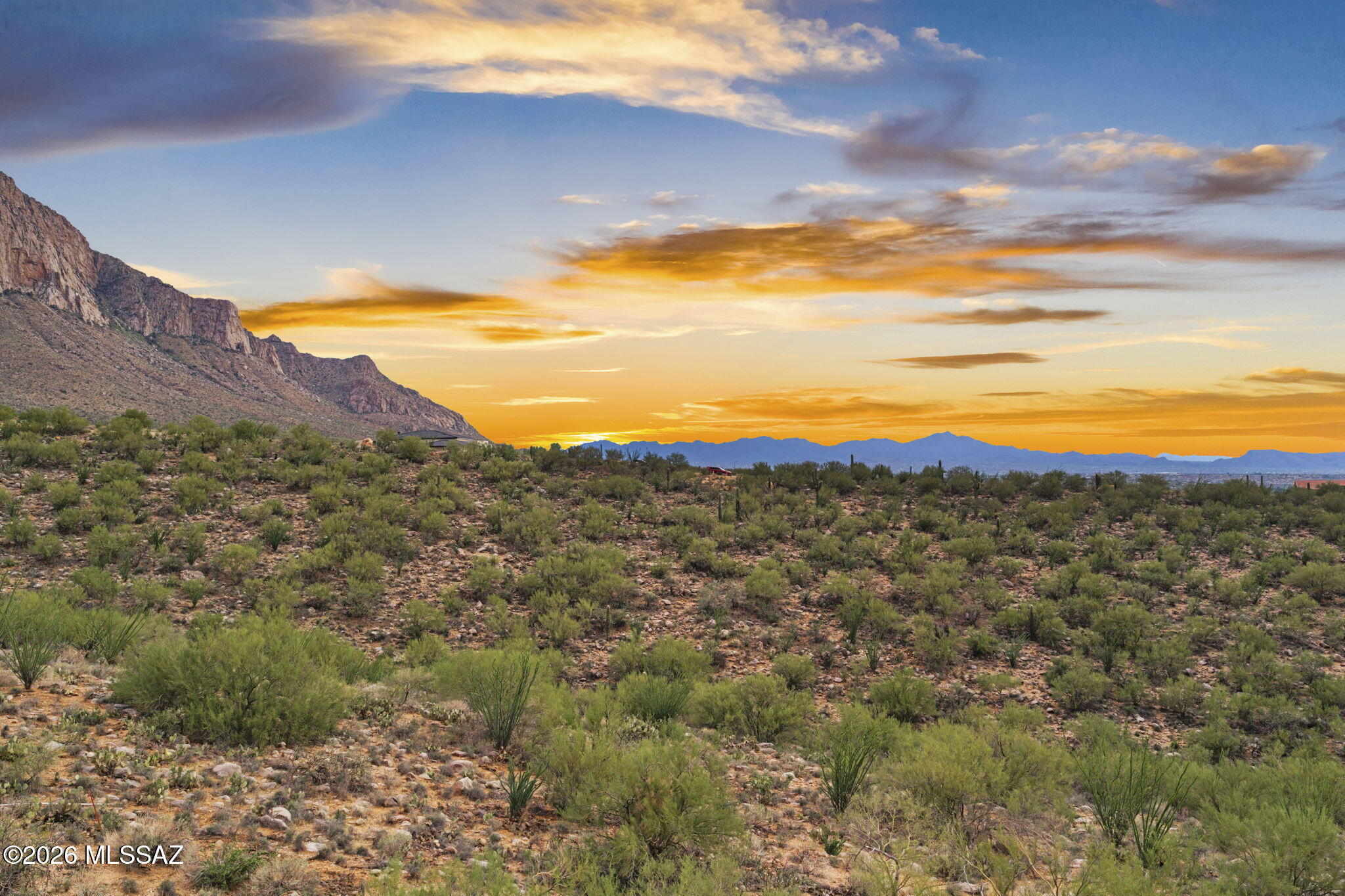 Pusch Ridge - Land