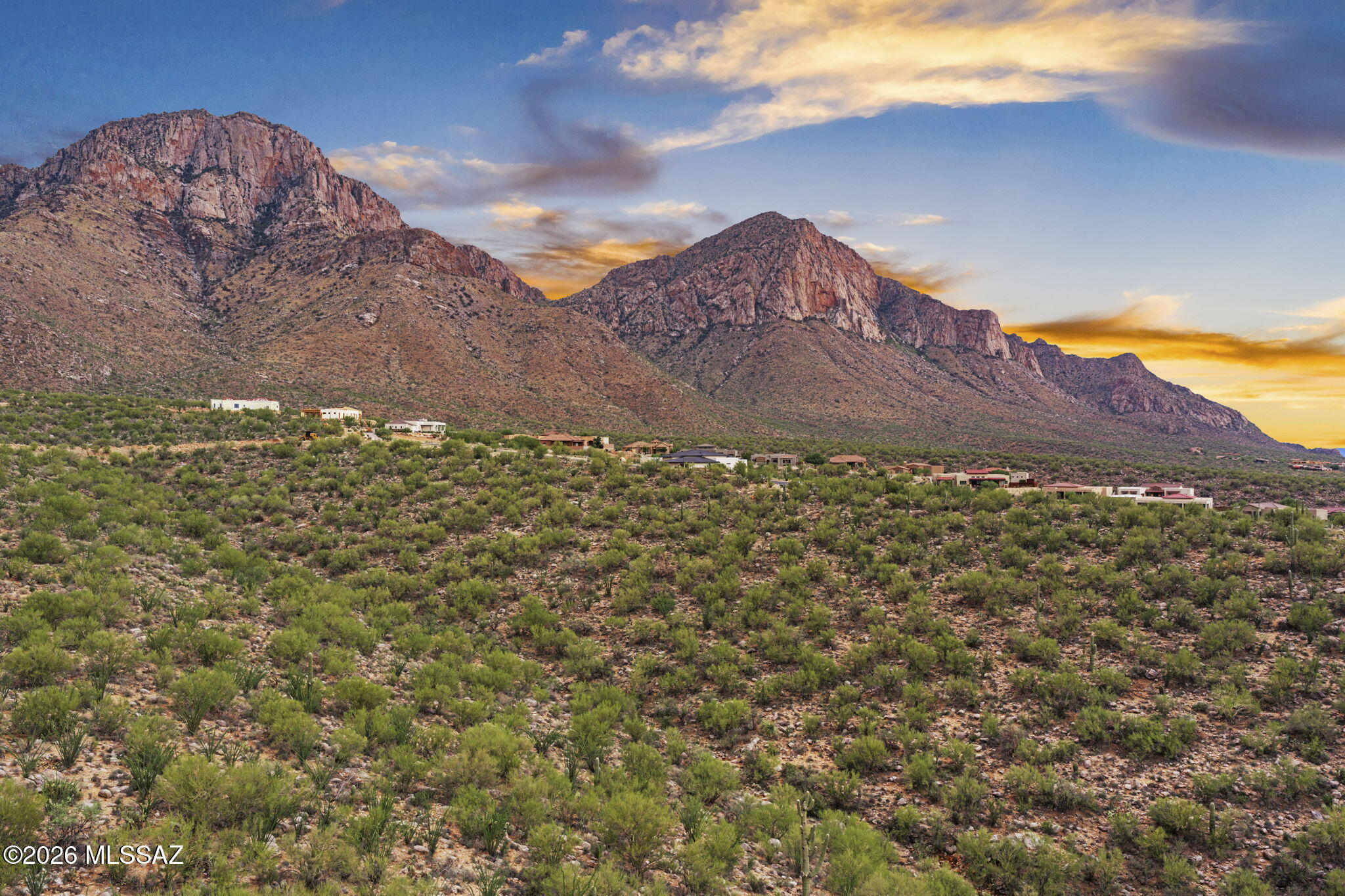 Amazing VIEWS from every direction! This custom Lot in Ponticello @ La Reserve is ready for your dream home! Stunning views of Pusch Ridge mountains all around and twinkling city lights in the evening. This gently sloped lot offers many possibilities for your new home! Located high above Oro Valley and nestled into a quiet, guard-gated, subdivision. Tucked away, yet minutes to amenities including discounts at El Conquistador Resort. You'll want to experience these amazing views for yourself on this 1.58 acre lot! Bonus...there is no specific time frame to build so you can secure this last lot offered from the developer on Del Sole Ct today and build when you're ready.