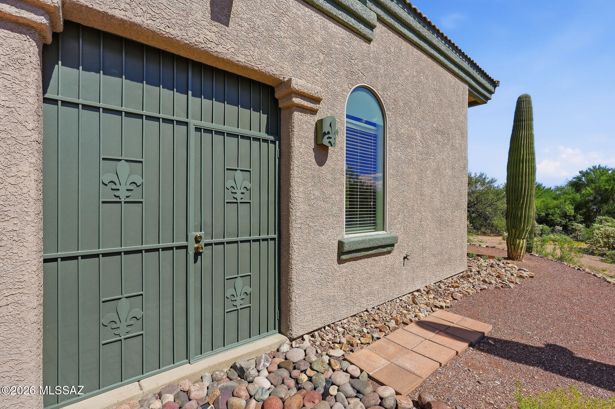 Kinney Village (1-112) - Residential