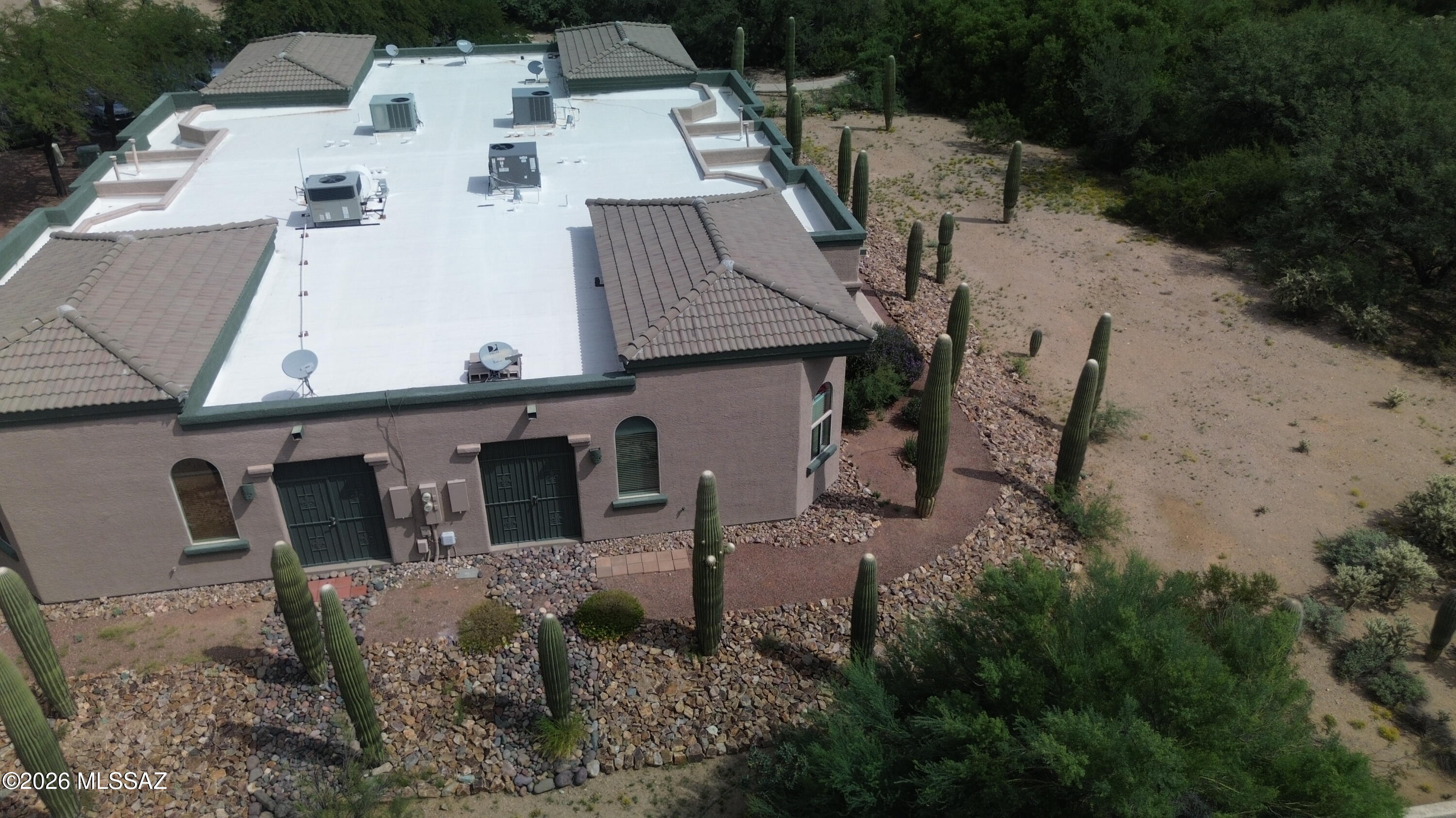 Kinney Village (1-112) - Residential