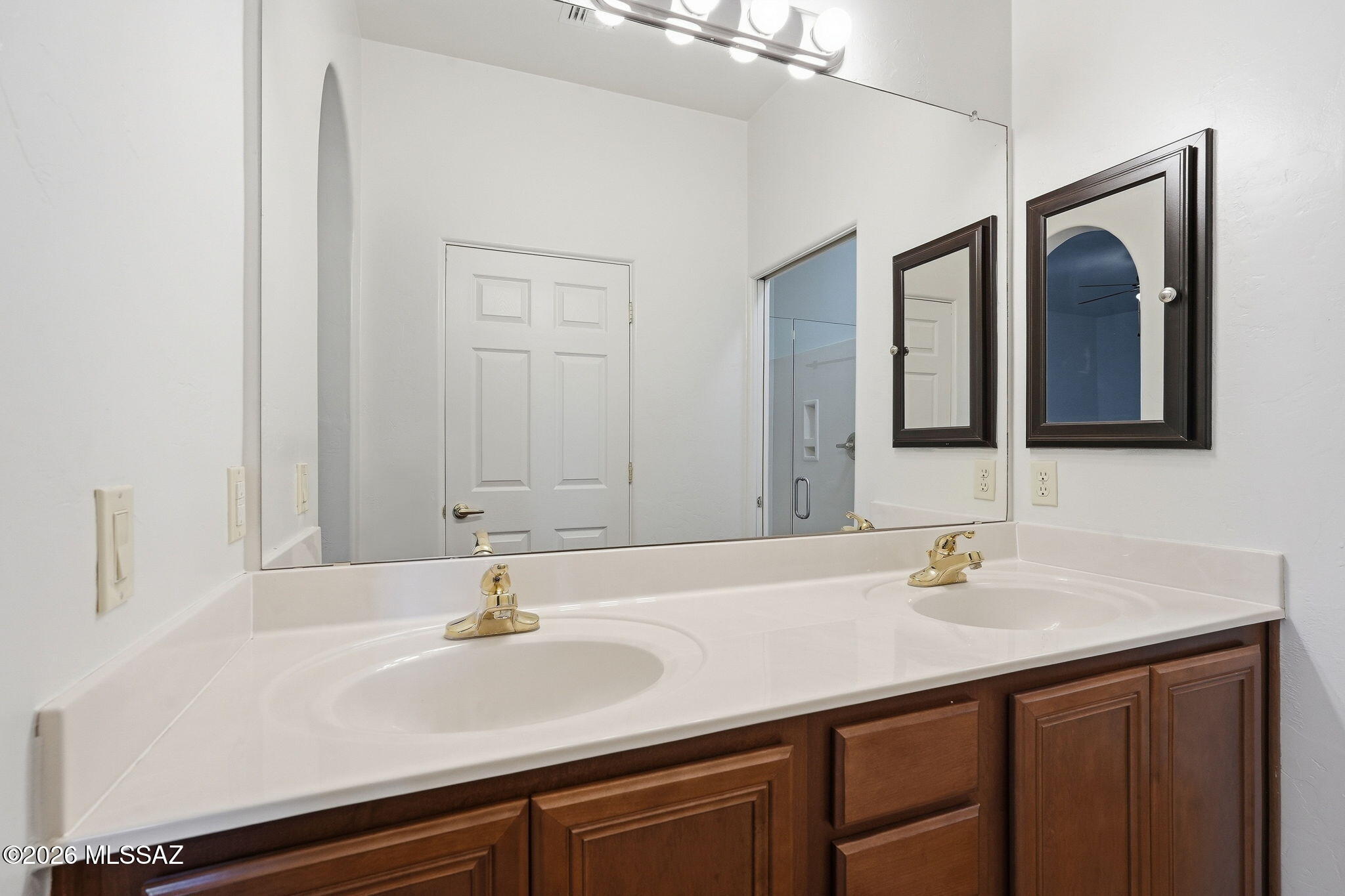 Kinney Village (1-112) - Residential