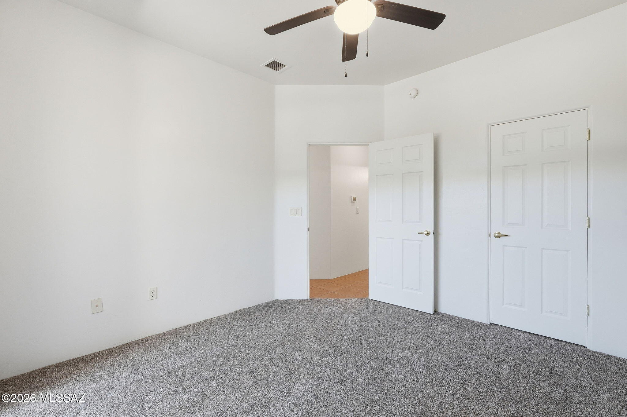 Kinney Village (1-112) - Residential