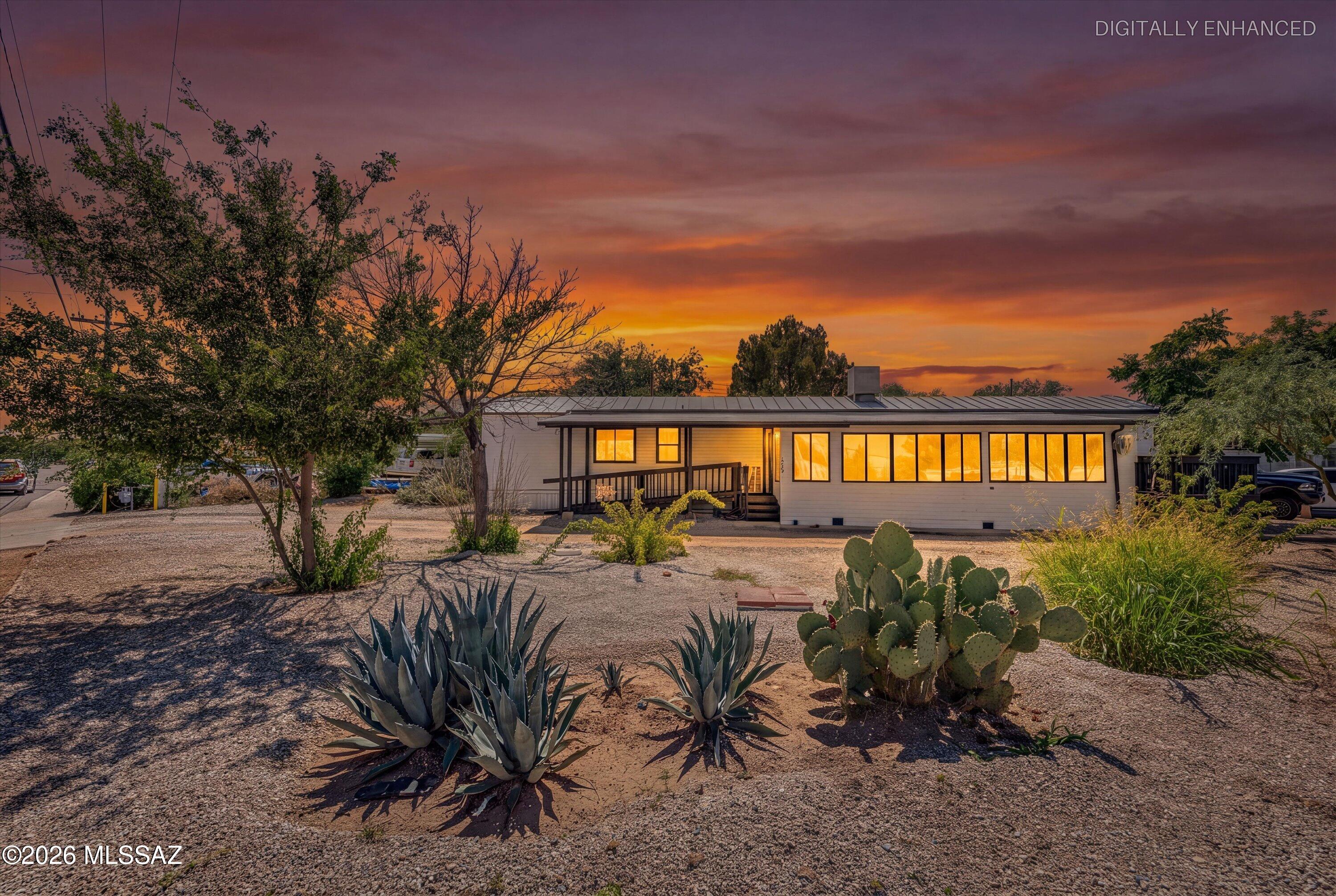 Welcome to 204 S Land St in Benson! This charming manufactured home offers an affordable opportunity to enjoy small-town living in a convenient location. Featuring approximately 980 sq. ft. of living space, this home offers a practical layout with plenty of potential to make it your own. Located in the Stagecoach Trails community, residents can enjoy a quiet setting while still being close to local shopping, restaurants, and everyday amenities. Whether you're looking for a comfortable place to call home or an affordable opportunity in Benson, this property is worth a look. Schedule your showing today!
