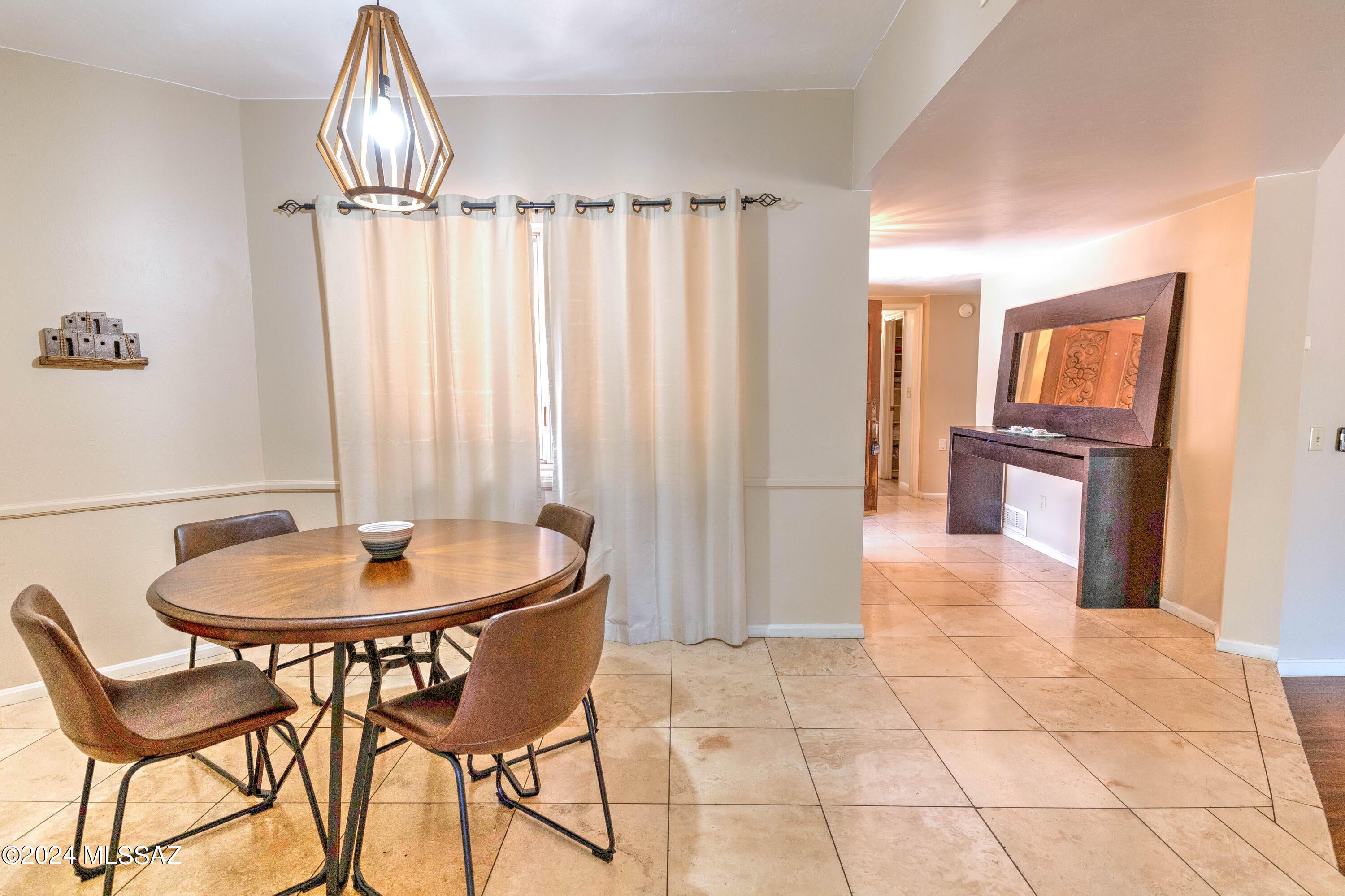 Colonia Verde Plaza - Residential Lease