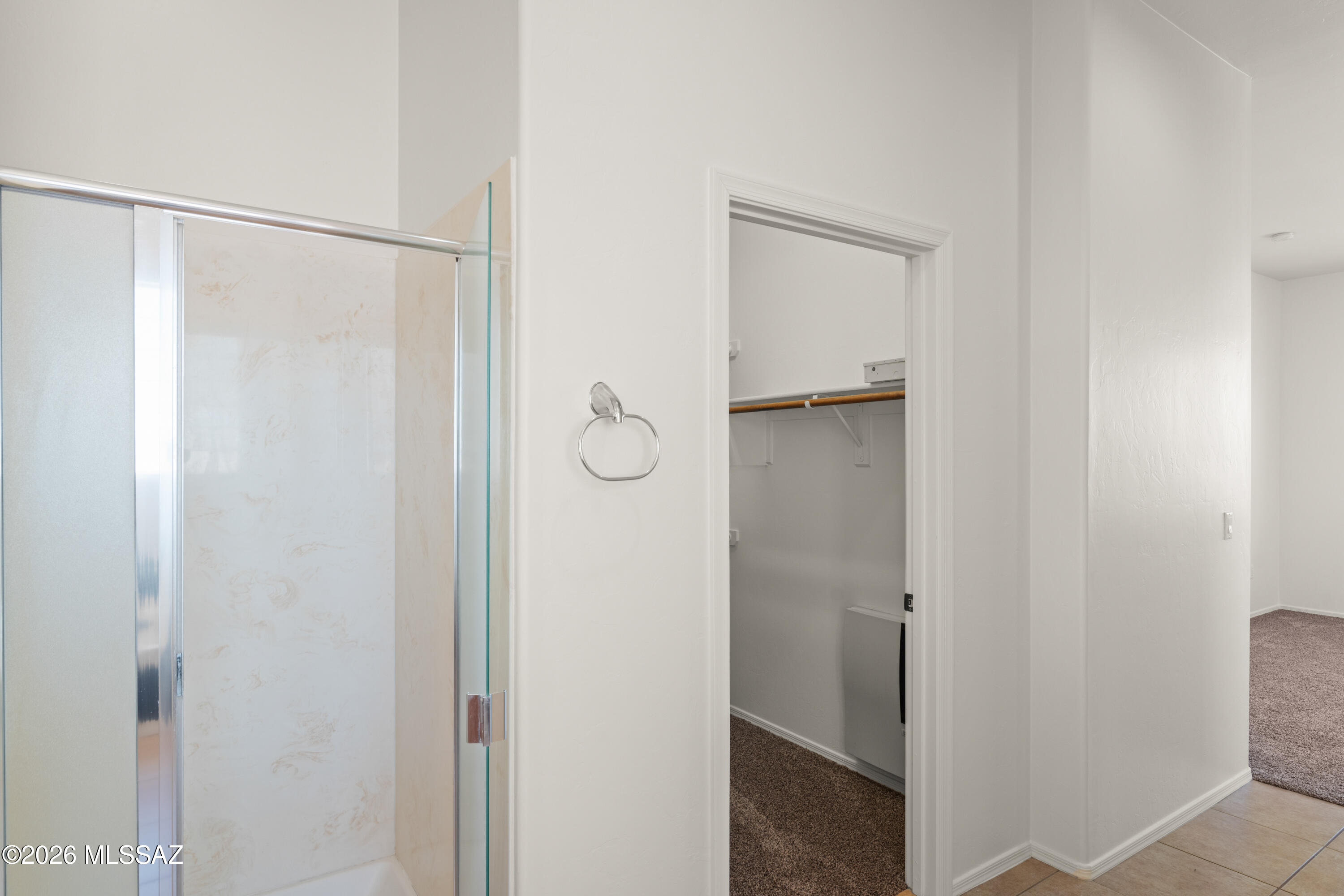 New Tucson Unit NO. 8 (1-455) - Residential Lease