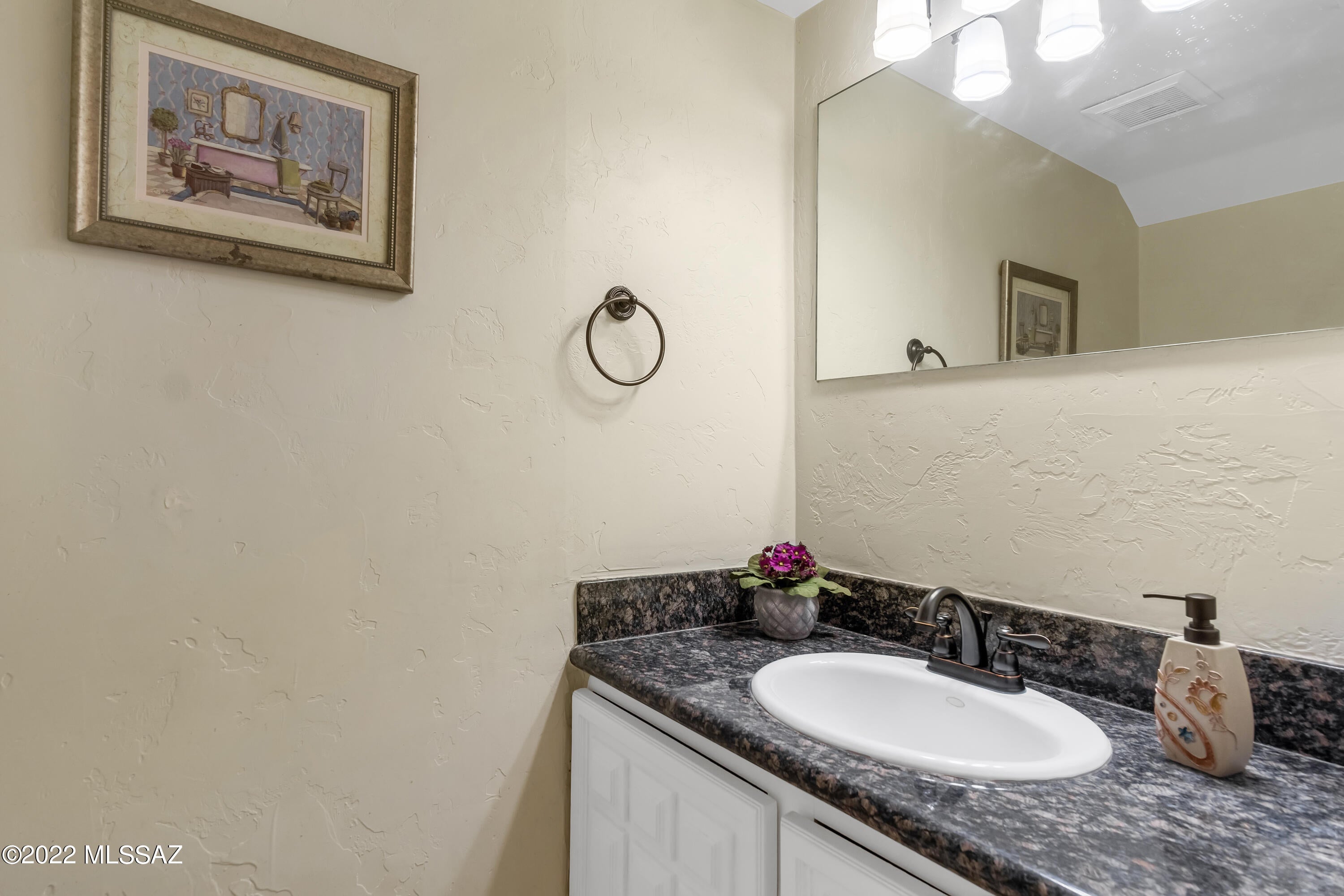 Golden West Villas (Amended) (1-50) - Residential Lease