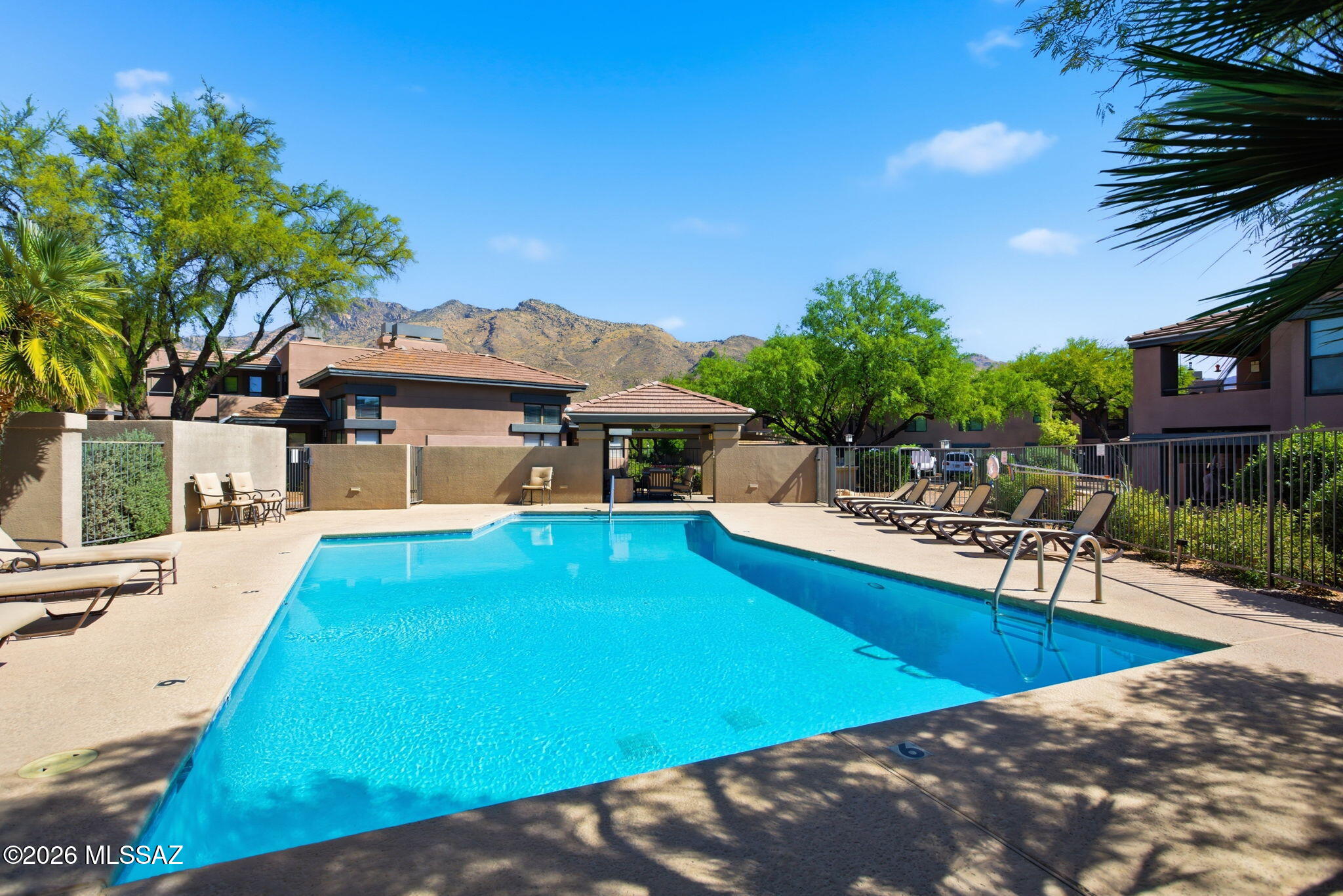 Greens at Ventana Canyon - Residential