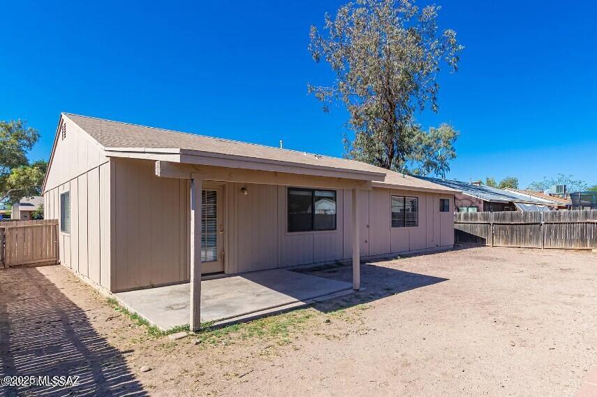 Oak Tree at Midvale (520-620) - Residential Lease