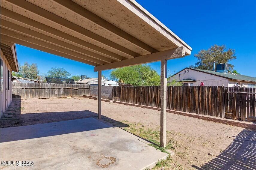 Oak Tree at Midvale (520-620) - Residential Lease