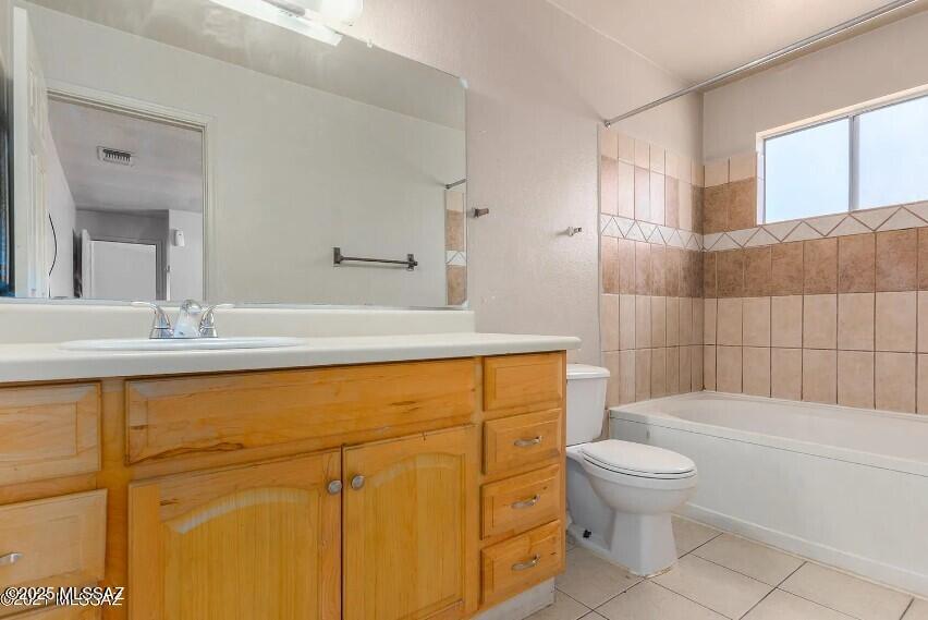 Oak Tree at Midvale (520-620) - Residential Lease