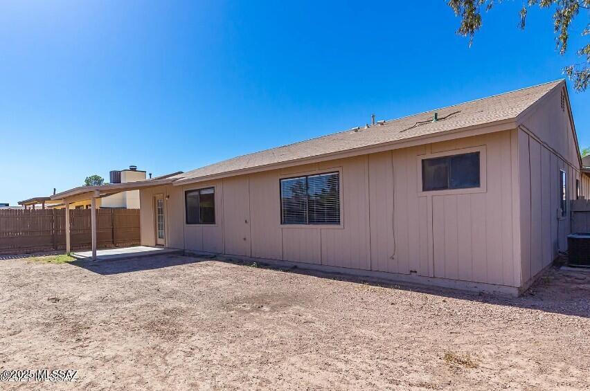 Oak Tree at Midvale (520-620) - Residential Lease
