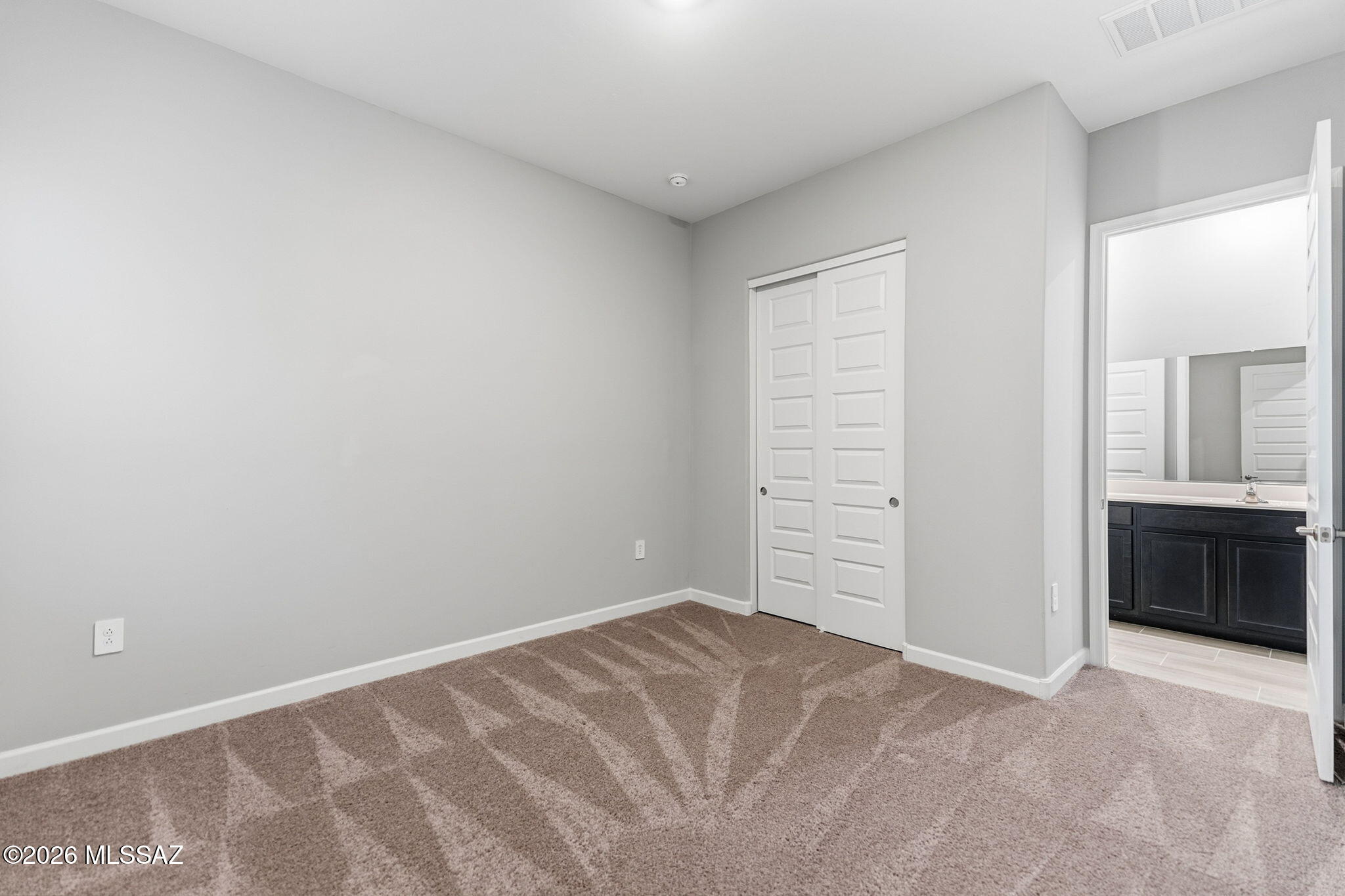 Saguaro Bloom 7B - Residential