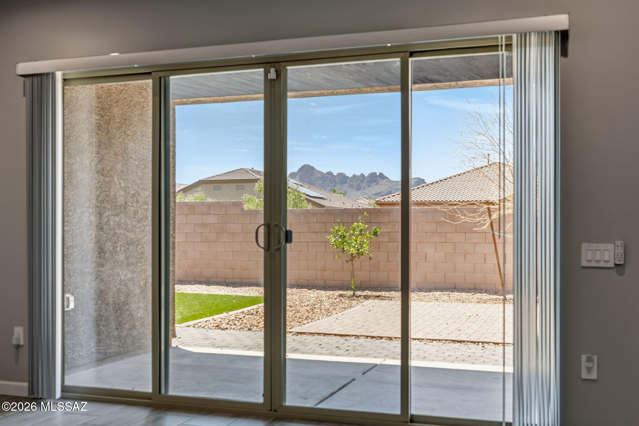 Saguaro Bloom 7B - Residential