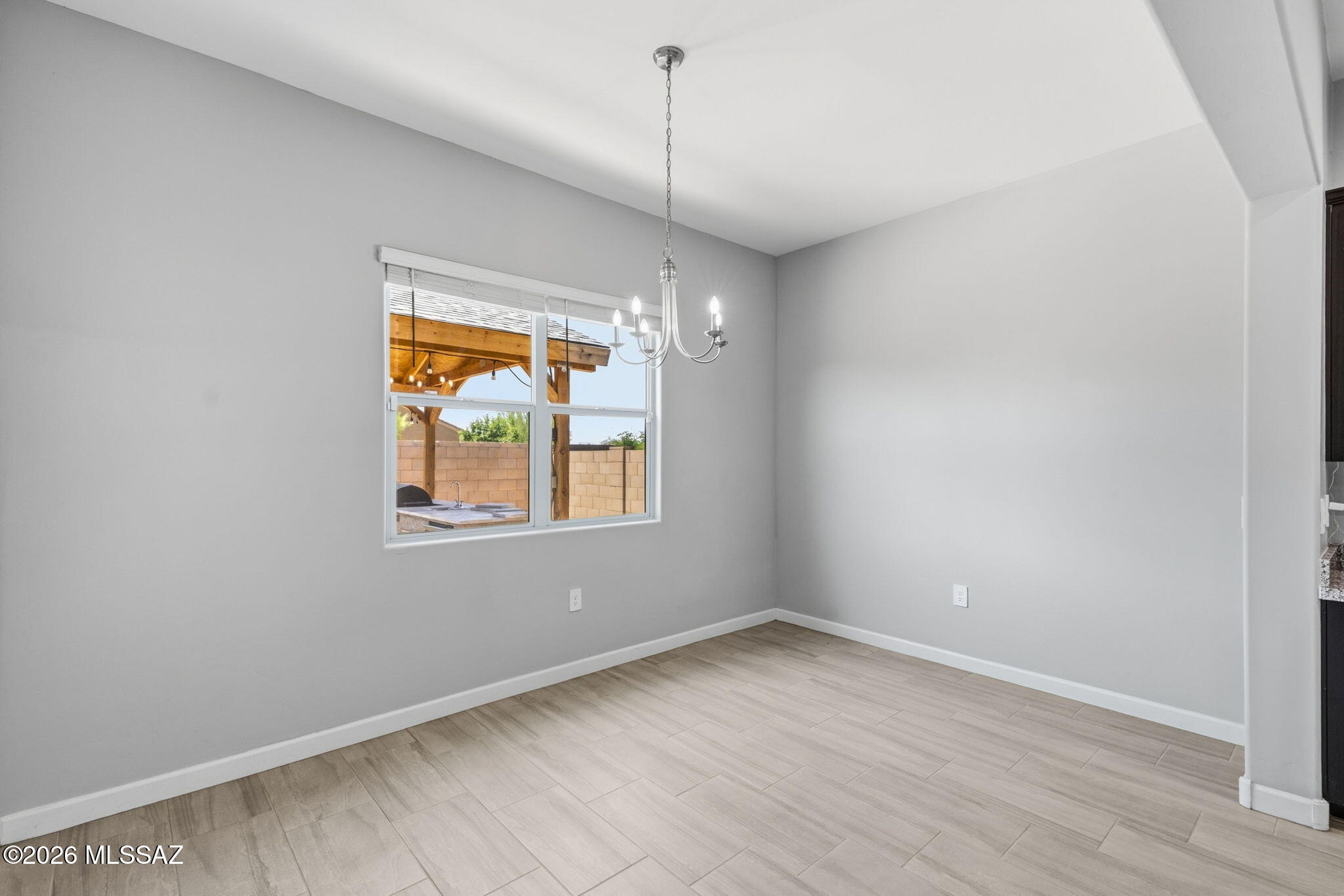 Saguaro Bloom 7B - Residential